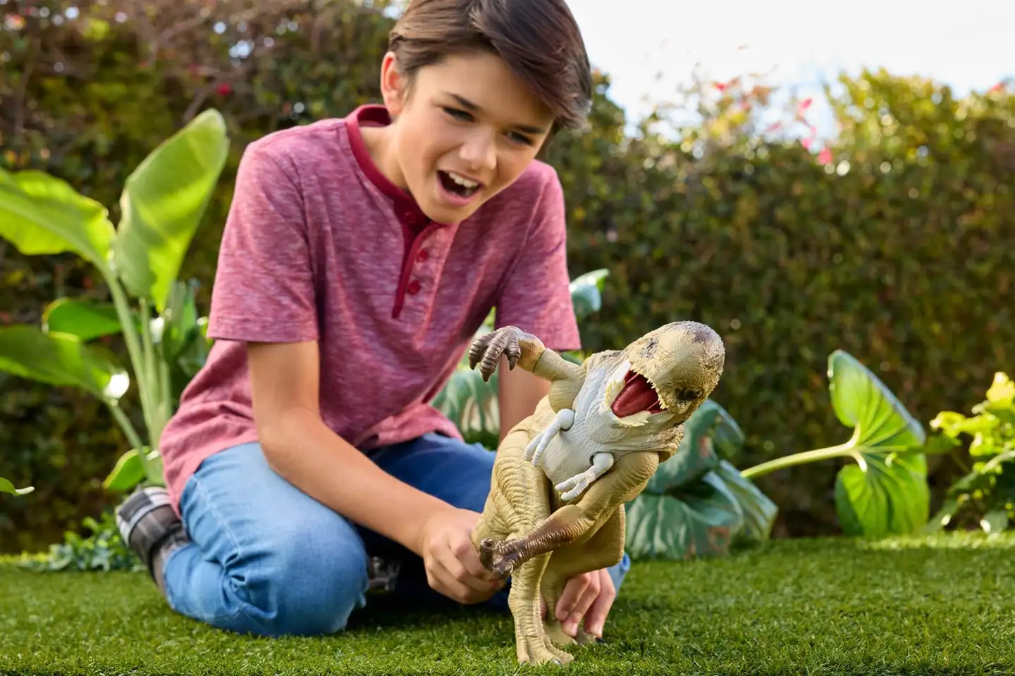 Jurassic World Rebirth Villain -Dinosaurus Äänillä - 6