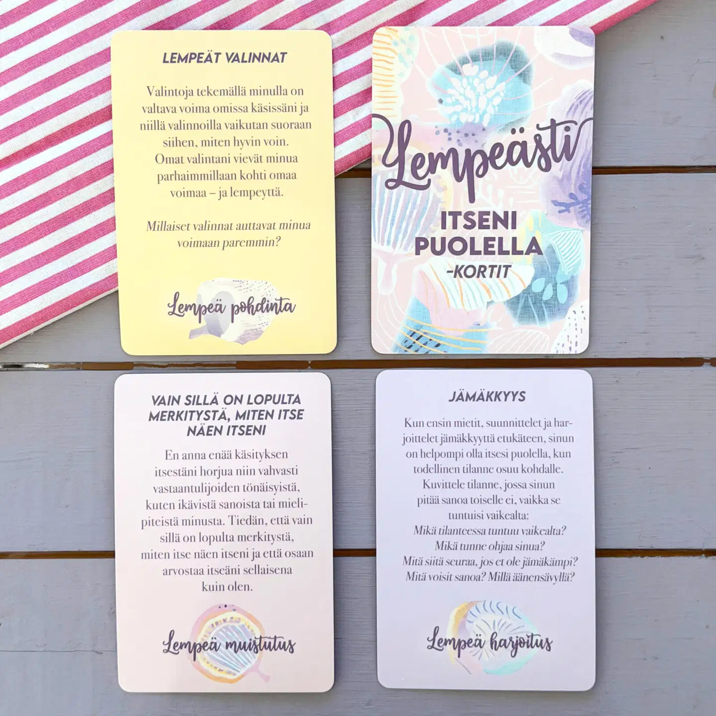 Hidasta elämää Lempeästi itseni puolella -kortit - 7