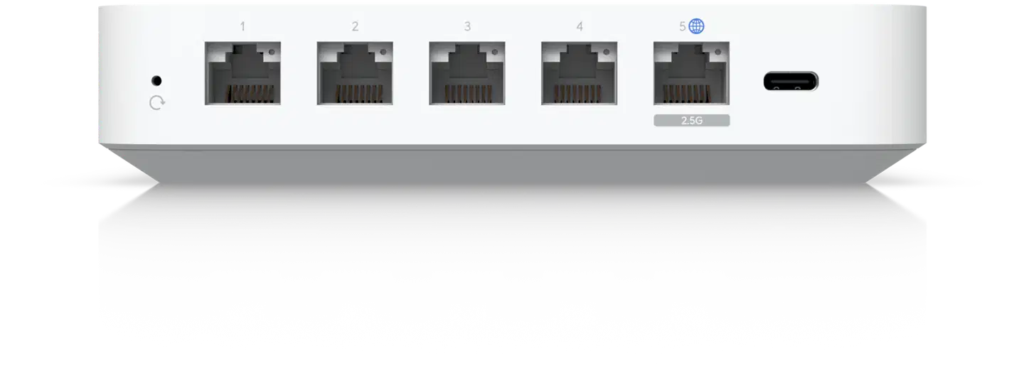 Ubiquiti kompakti multi-WAN-pilviyhdyskäytävä UCG-Ultra - 4