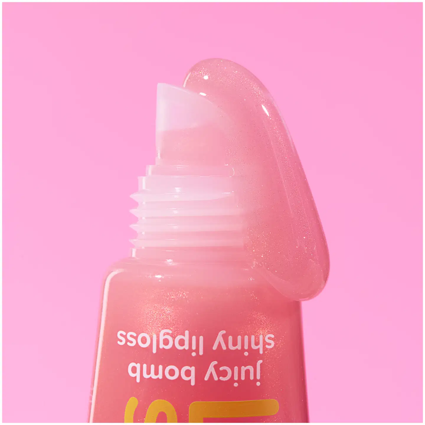 essence SAY IT WITH JUICY LITTLE SUNSHINE juicy bomb shiny Huulikiilto 05 - 4