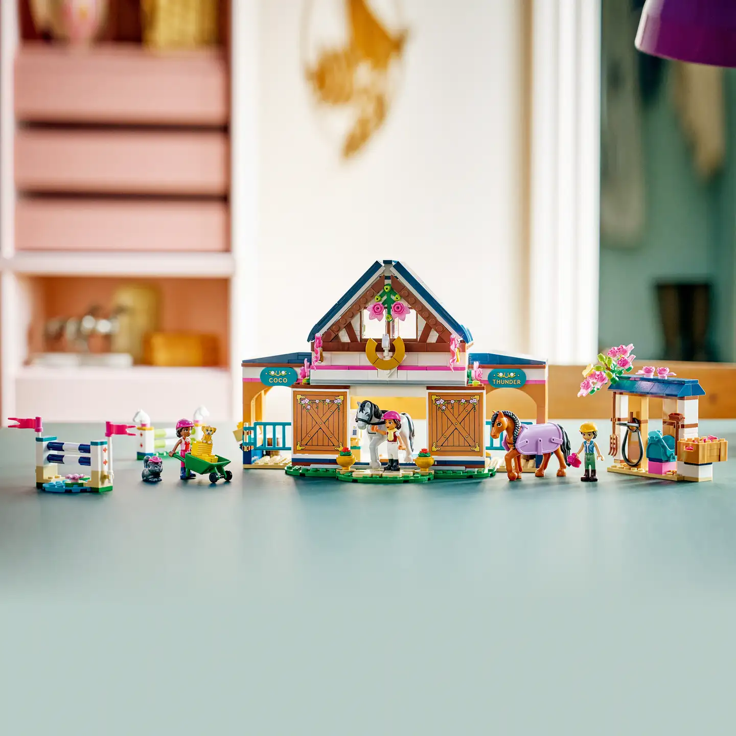 LEGO® LEGO Friends 42688 Hevostalli ja ratsastuskoulu - 10