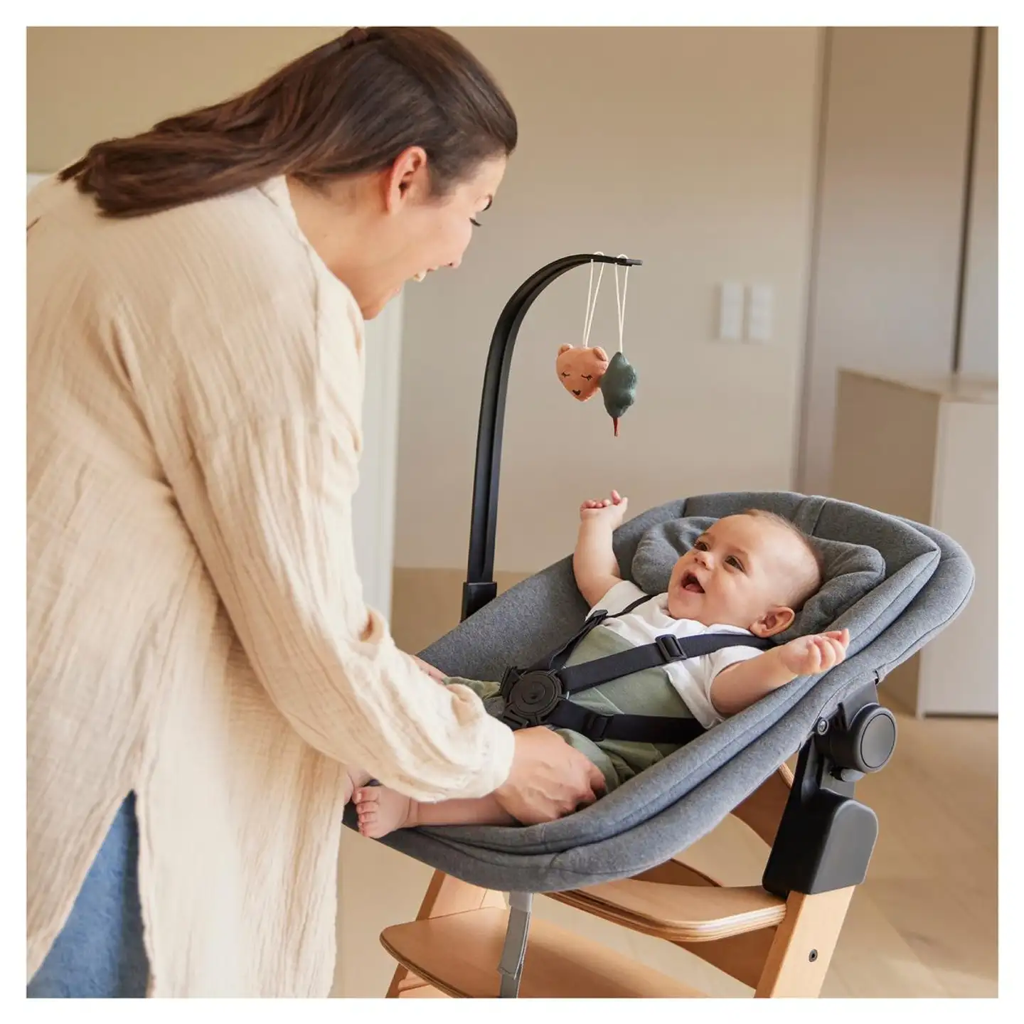 Hauck mobile sitteriin Highchair Bouncer - 17