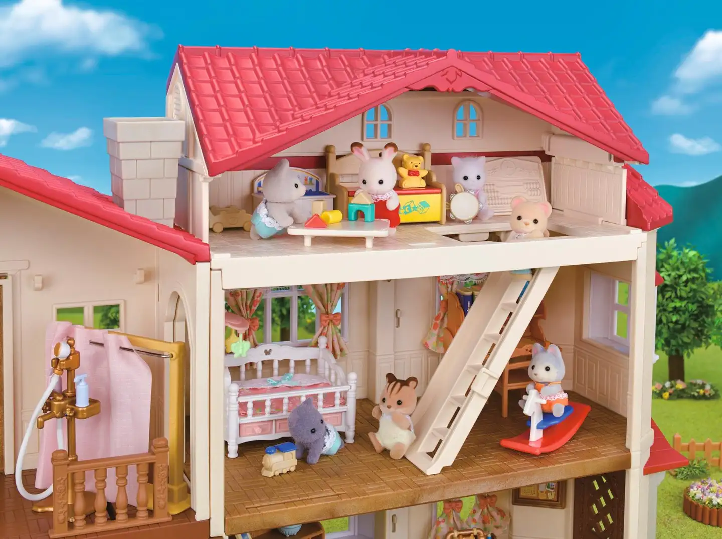 Sylvanian Families Uusi kaupunkitalo ullakolla - 2