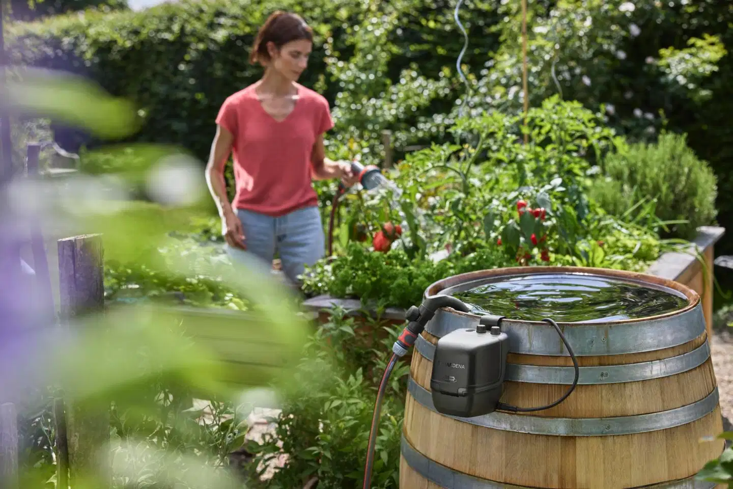 Akkusadevesipainepumppu GARDENA 2400 Comfort Auto 18V P4A sis. akku - 4