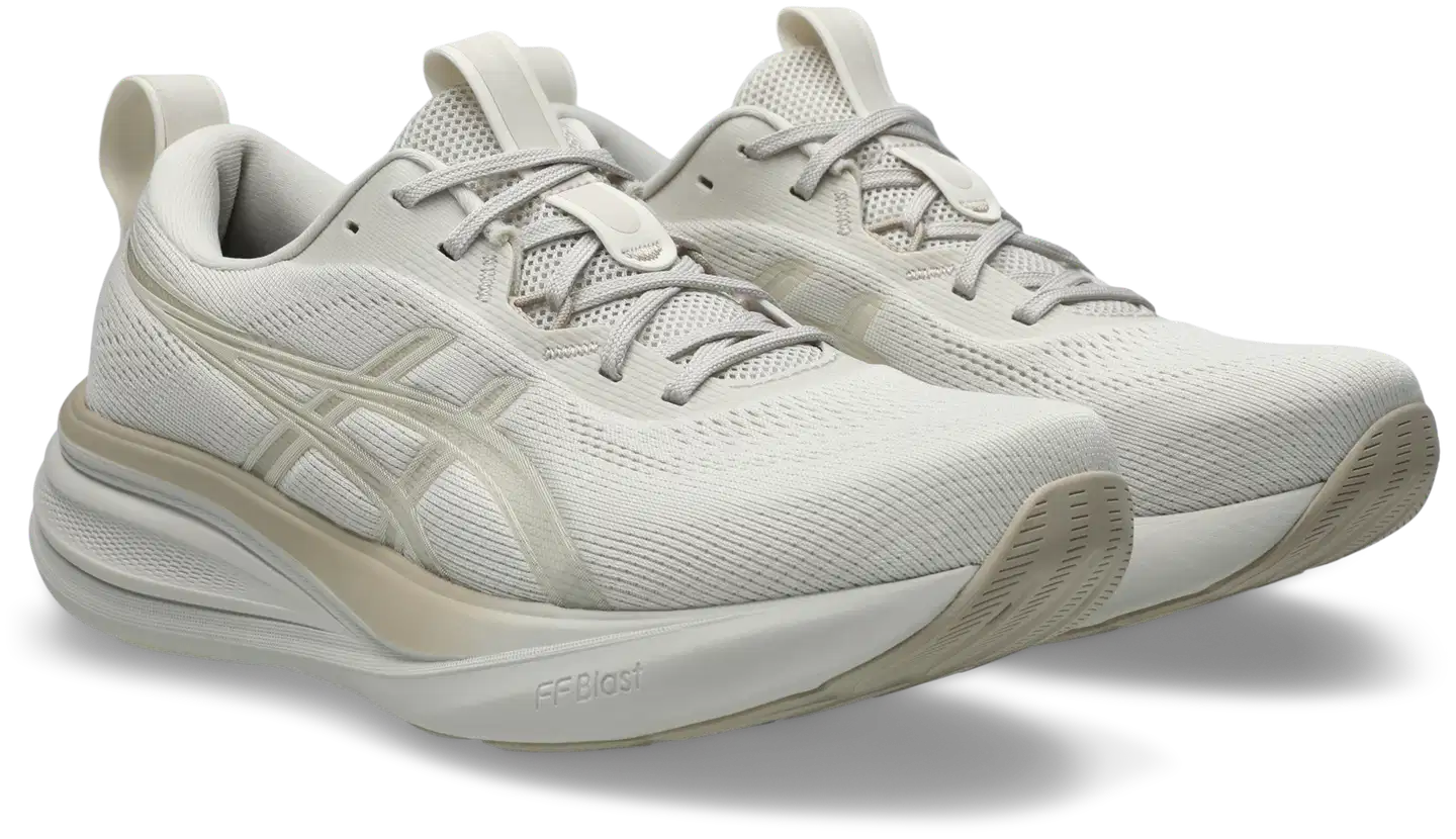 Asics Gel-Pulse 17 naisten juoksukenkä - SOFT OAT/SIMPLY TAUPE - 1