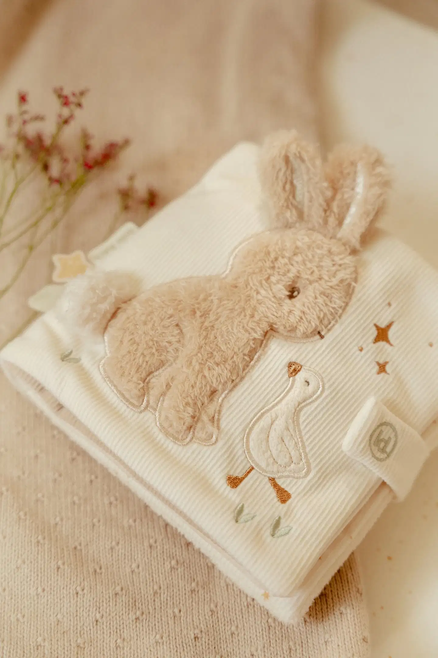 Pehmokirja Newborn Naturals GRS - 7