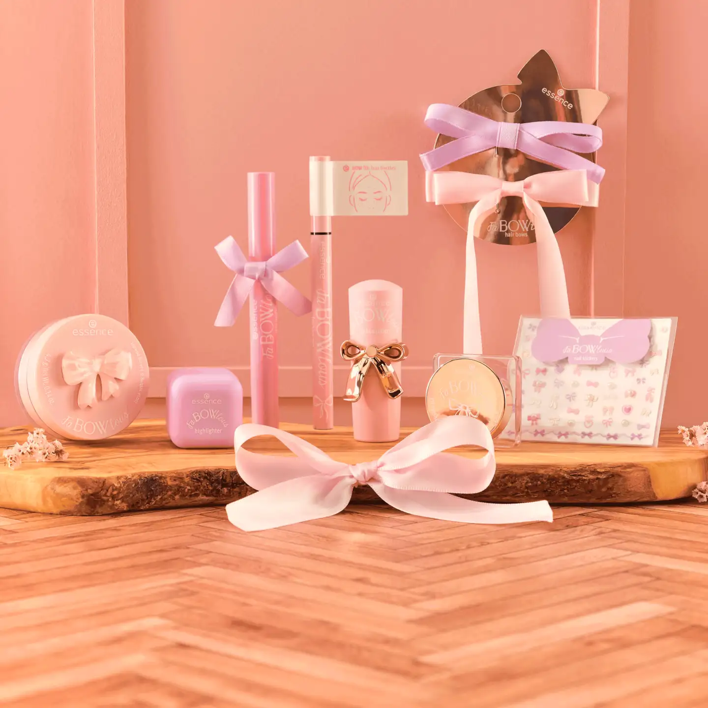 essence FaBOWlous jelly lipstick 01 Be My Bow Bae! 1.7 g - 4