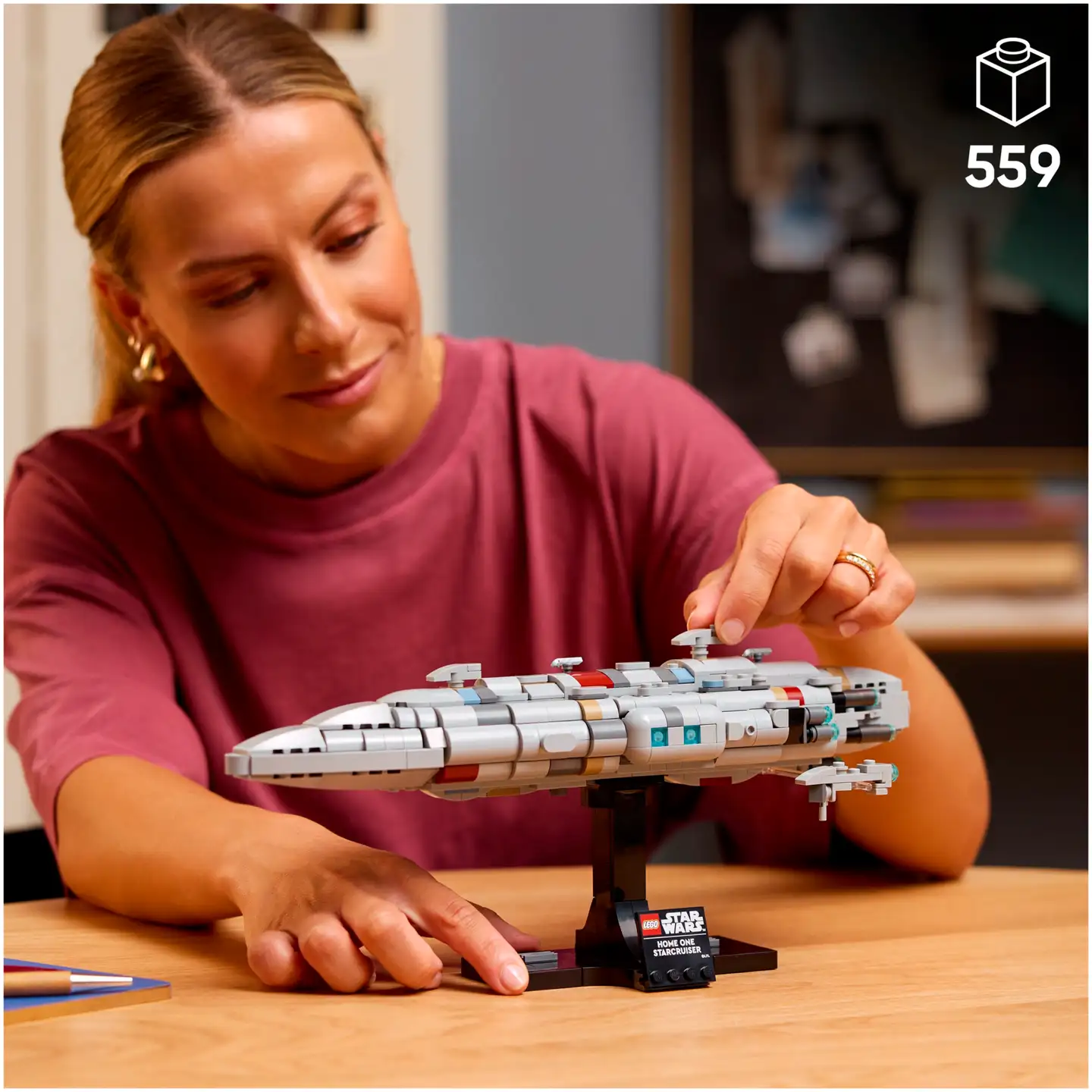 LEGO® Star Wars TM 75405 Home One ‑tähtiristeilijä - 5