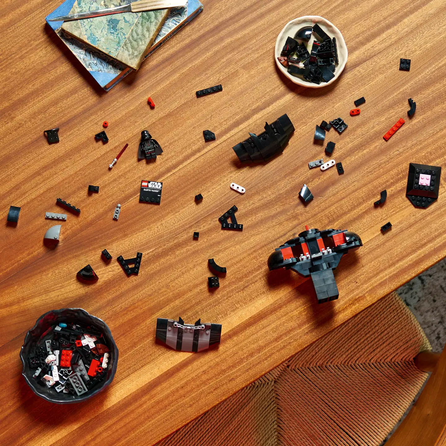 LEGO® Star Wars TM 75439 Darth Vaderin™ rintakuva - 8
