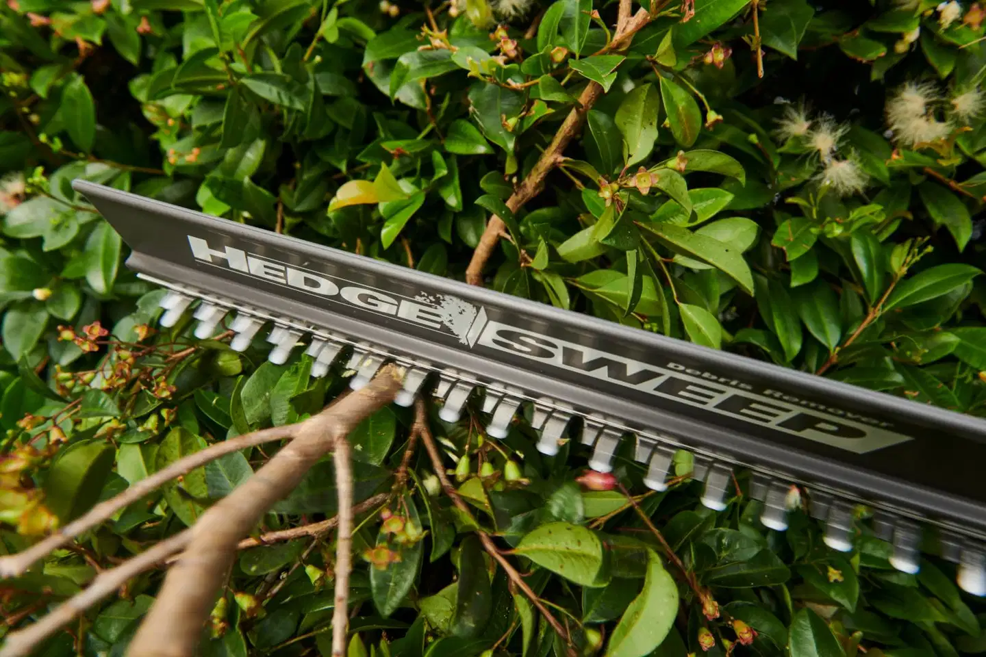 Ryobi 18V pitkävartinen pensasleikkuri 40 cm RY18PHT40A-0 - 3