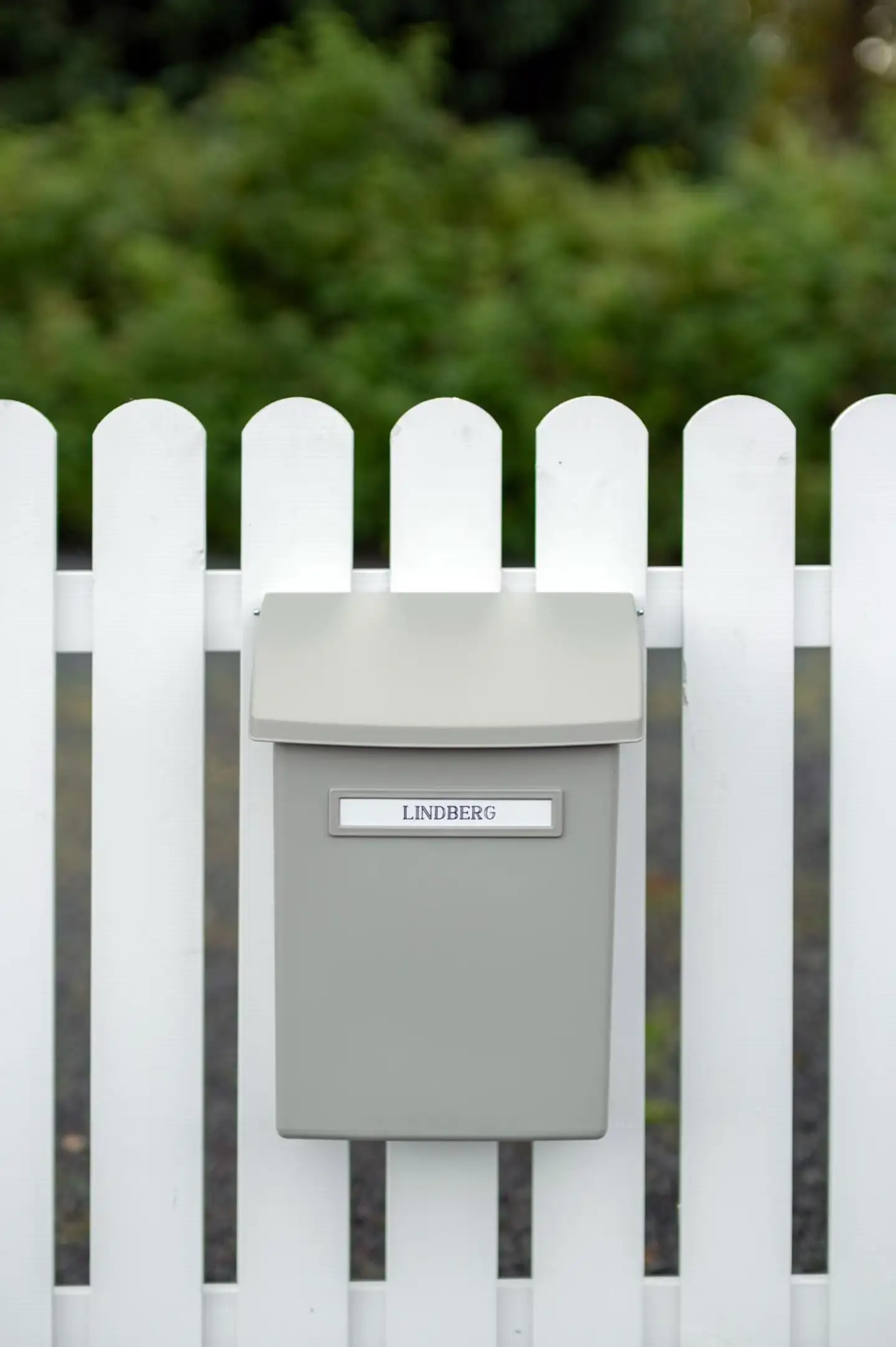 Orthex muovinen postilaatikko välikannella - 5