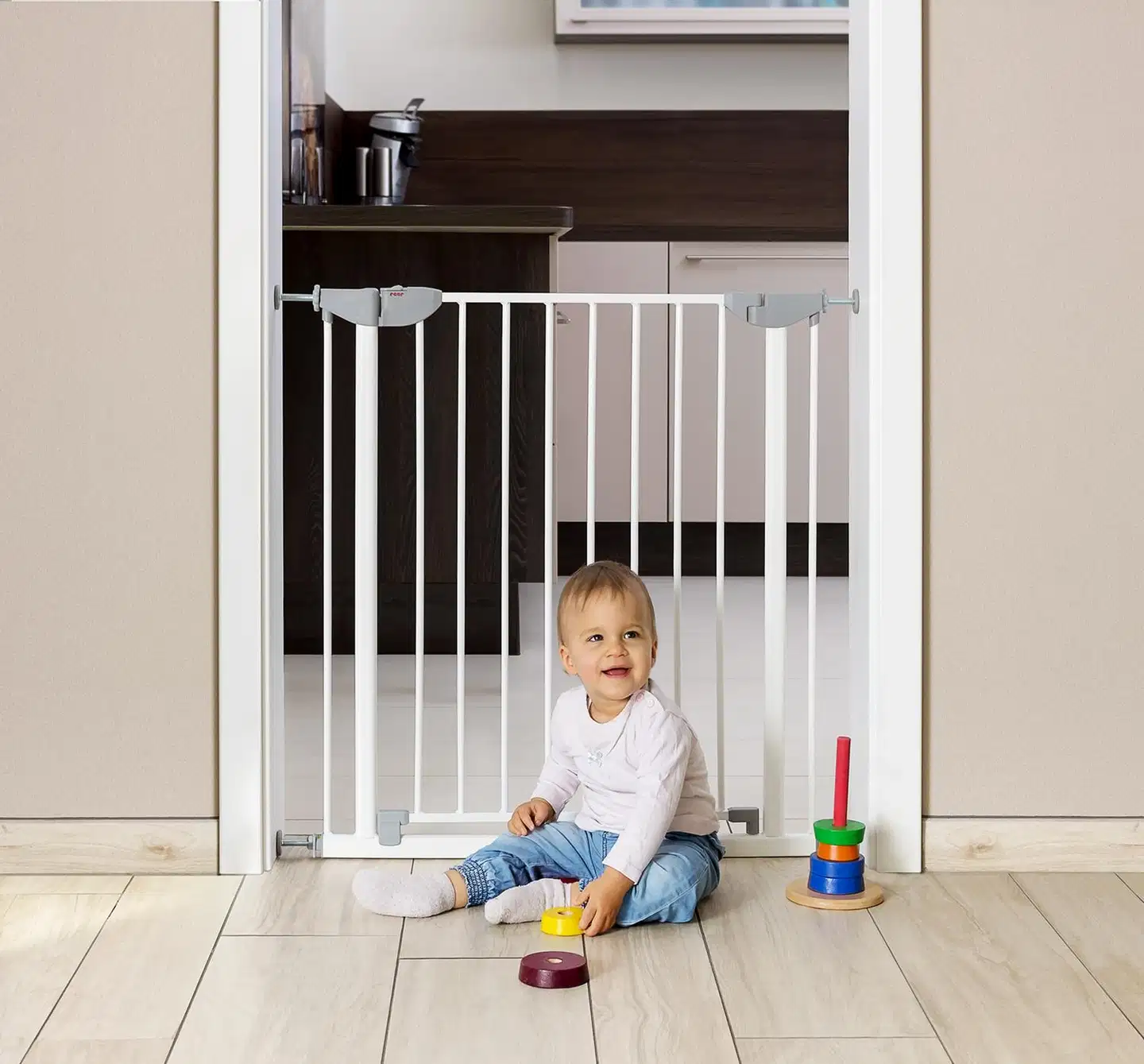 Reer turvaportti pingotettava, ruuviton kiinnitys, 74 – 80,7cm, valkoinen - 9