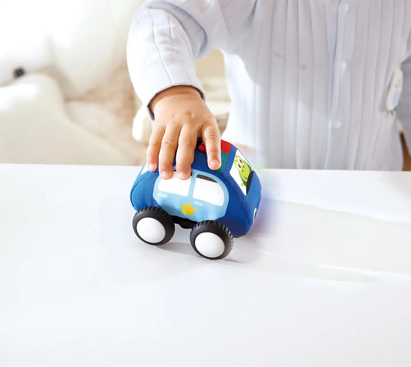 Hape Pull-Back pehmoautot - 4
