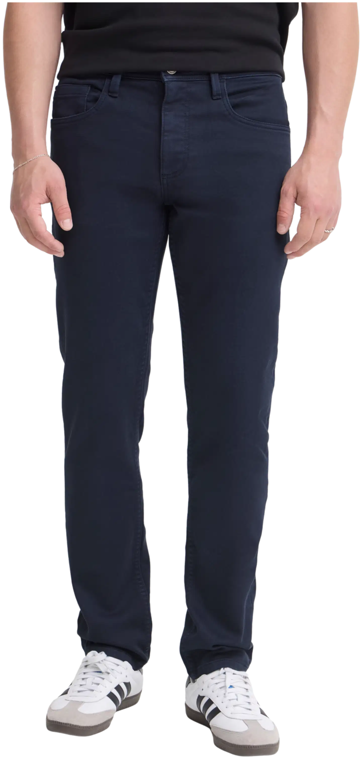 Blend, mukavat miesten 5-tasku housut jogg denim -kankaasta. Pehmeä ja joustava materiaali, normaali vyötärö, tasaisen tumma pesu ja vetoketjukiinnitys. - Salute - 3