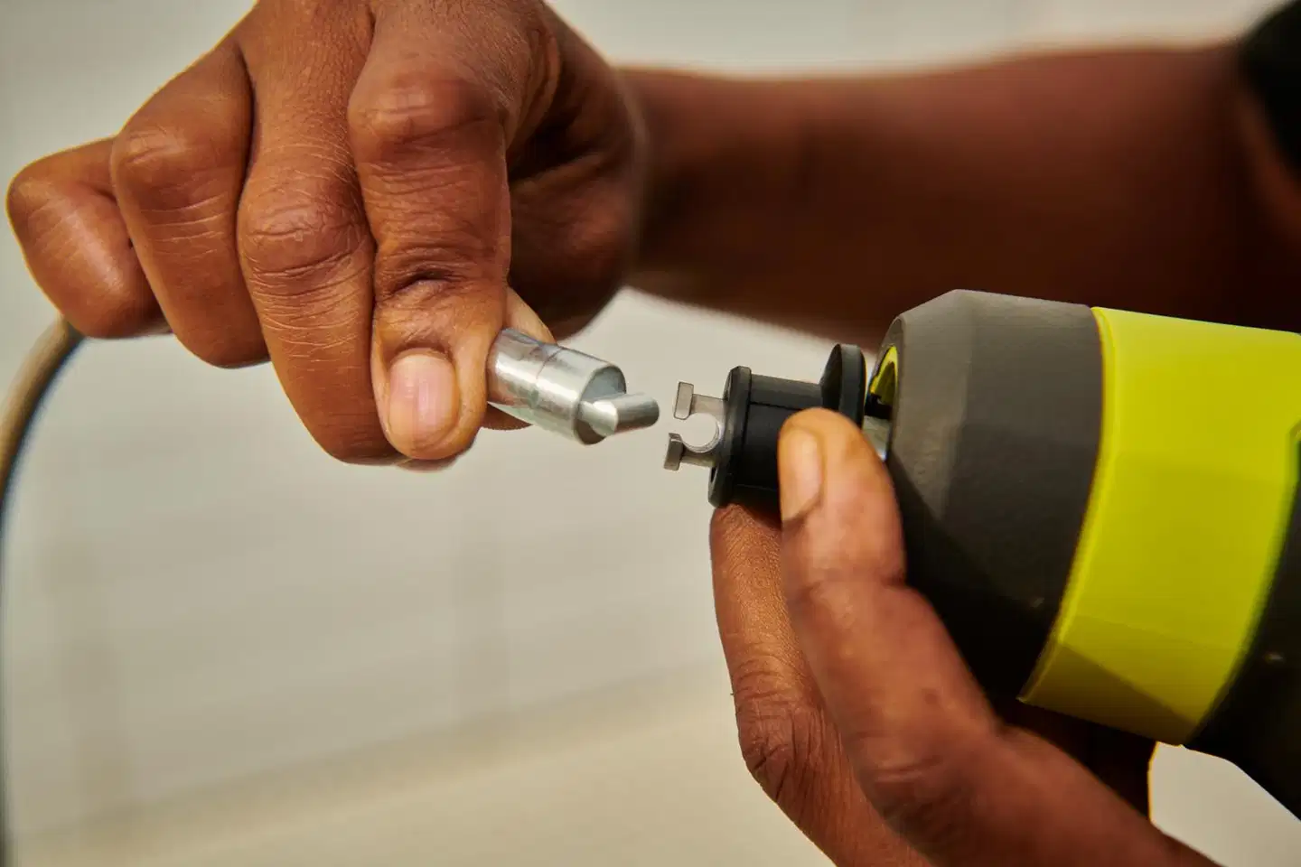 Ryobi 4V viemärinavaaja RDA4-0 - 3