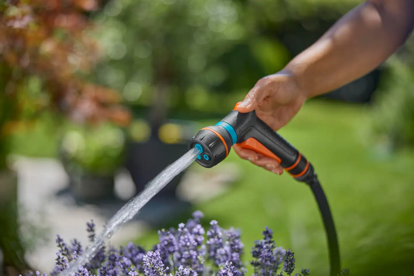 GARDENA Monitoimipistooli Classic Compact ja hanaliitin sisähanaan - 15