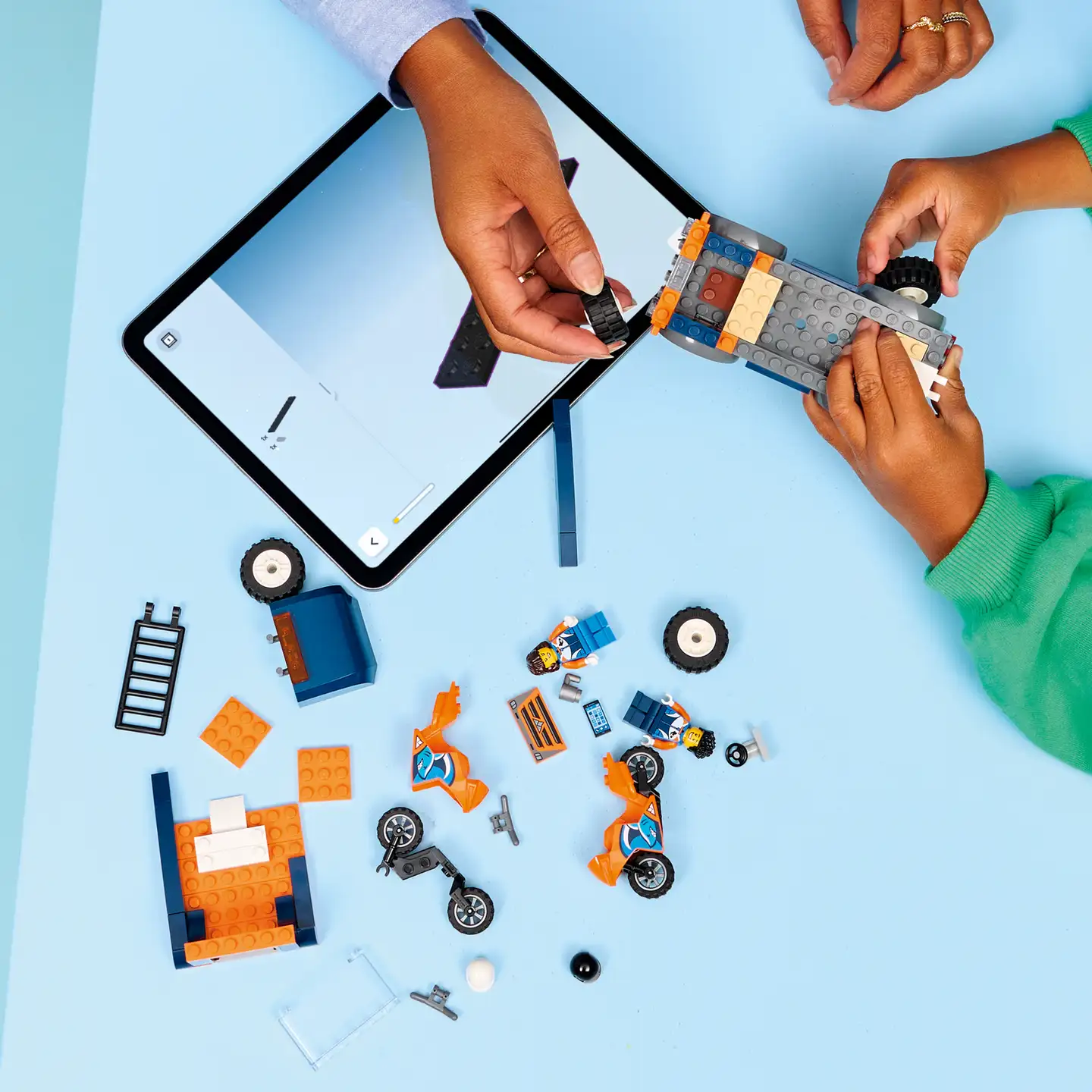 LEGO® City Great Vehicles 60491 Moottoripyörän kuljetusauto - 9