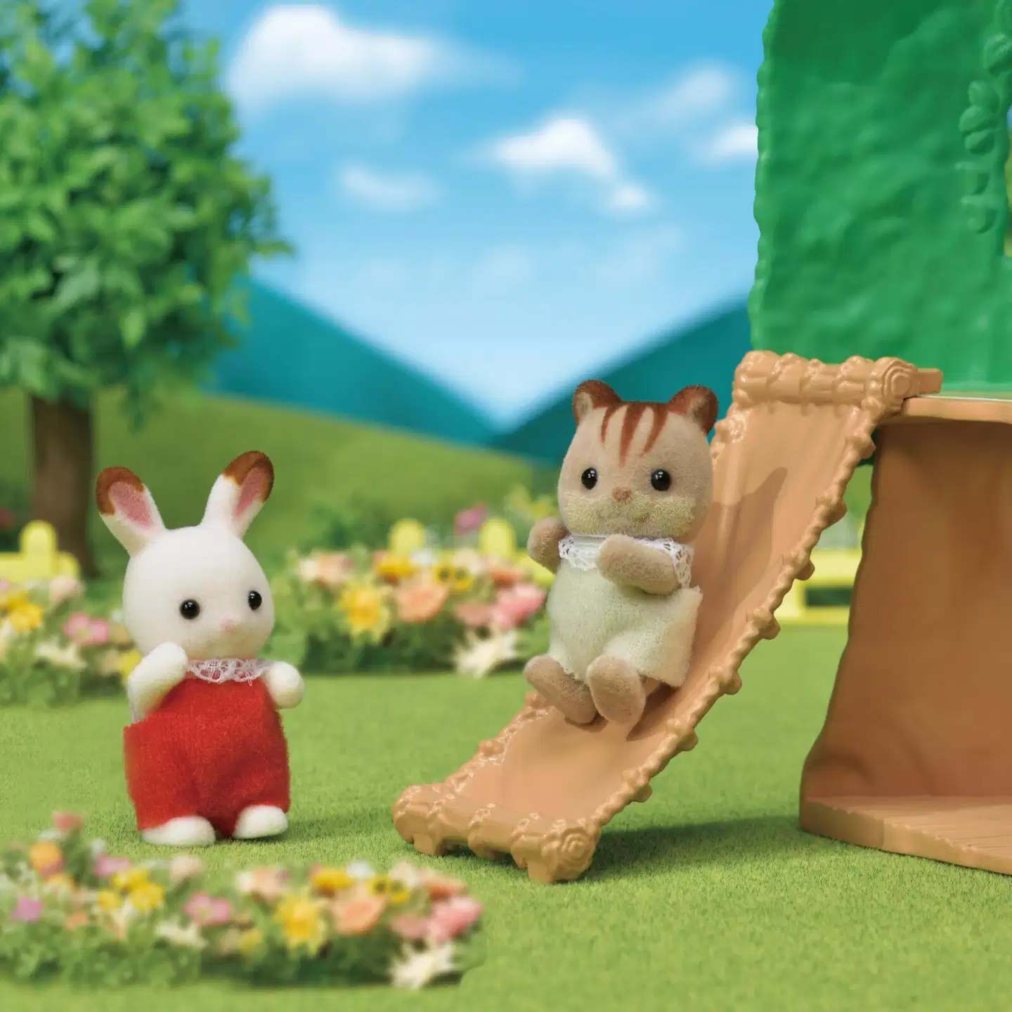 Sylvanian Families Vauvojen seikkailupuumaja - 3