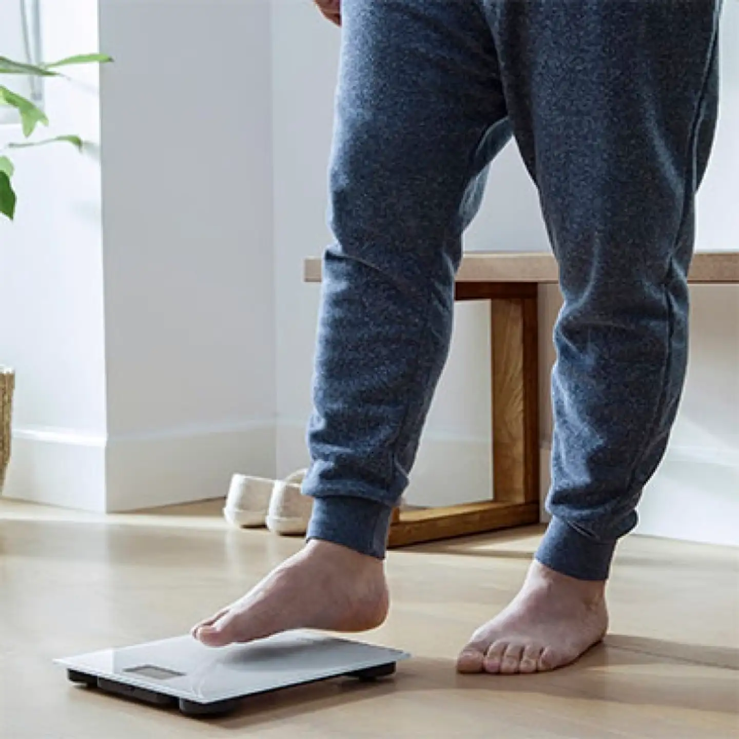 Omron henkilövaaka HN300T2 Intelli IT - 2