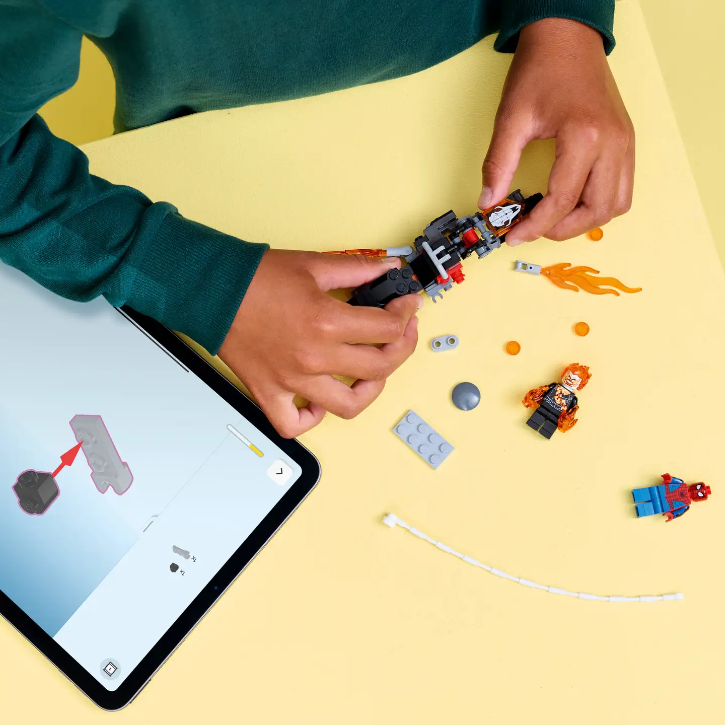 LEGO® Super Heroes Marvel 76335 Spider-Man vastaan Aaveajajan moottoripyörä - 10