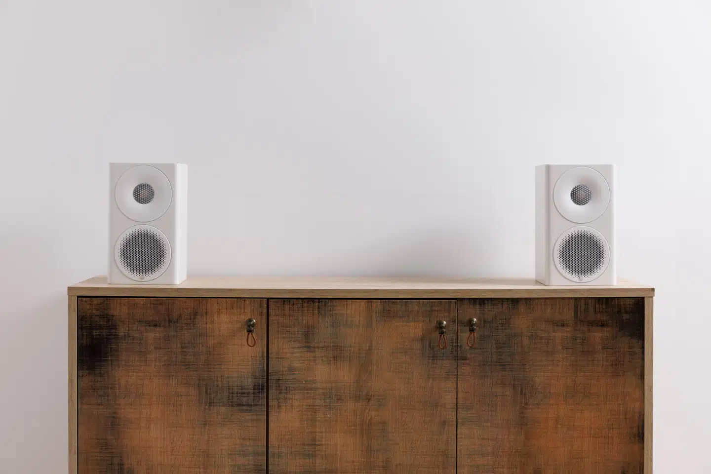 Monitor Audio Radius 3 4G jalustakaiutinpari SRAD4G3SW valkoinen - 3