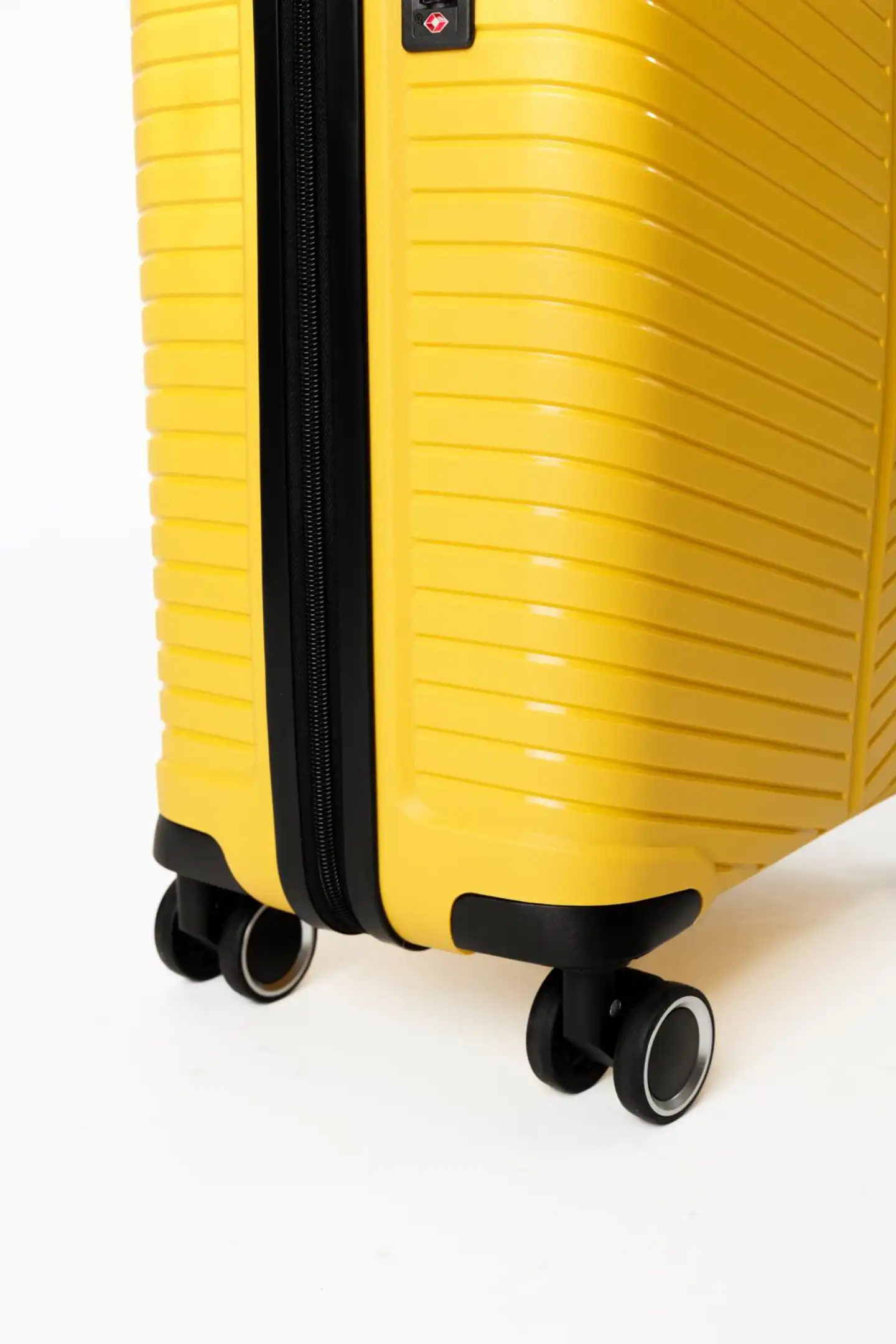 Cavalet lentolaukku Skottorp keltainen - 7