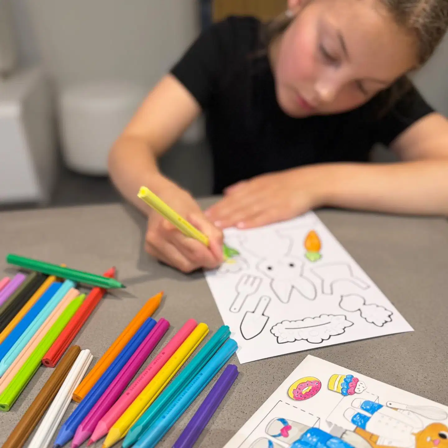 Leikkien paperinukkeleikki - 5