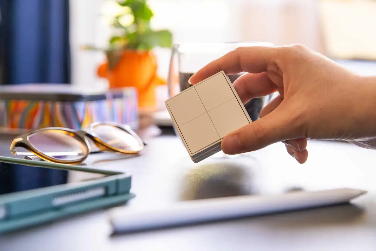 Shelly BLU Seinäkytkin 4 ZB - 4