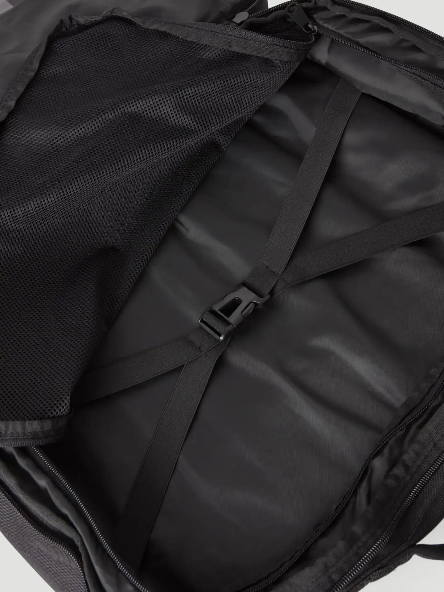 Björn Borg matkustusreppu L - 5