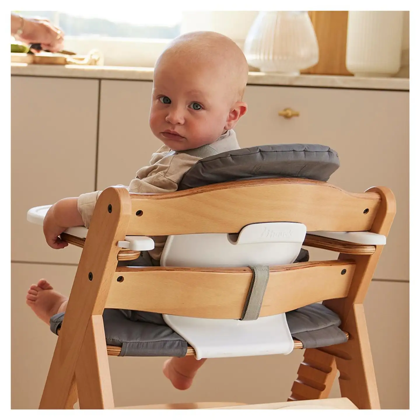Hauck istuinpehmuste syöttötuoliin Highchair tummanharmaa - 26
