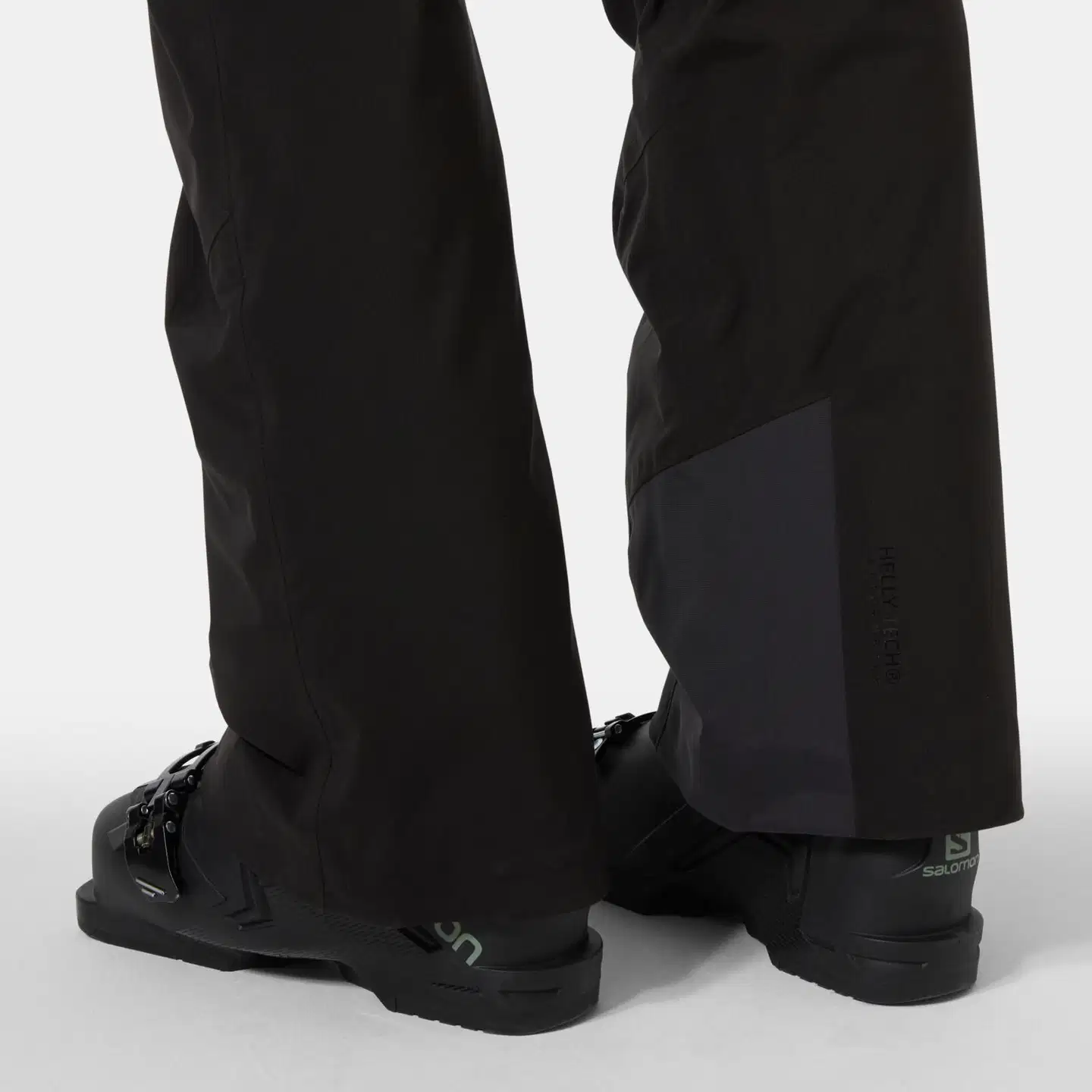 Helly Hansen naisten haalarilasketteluhousu Legendary Insulated BIB pant 65800 - Black - 4