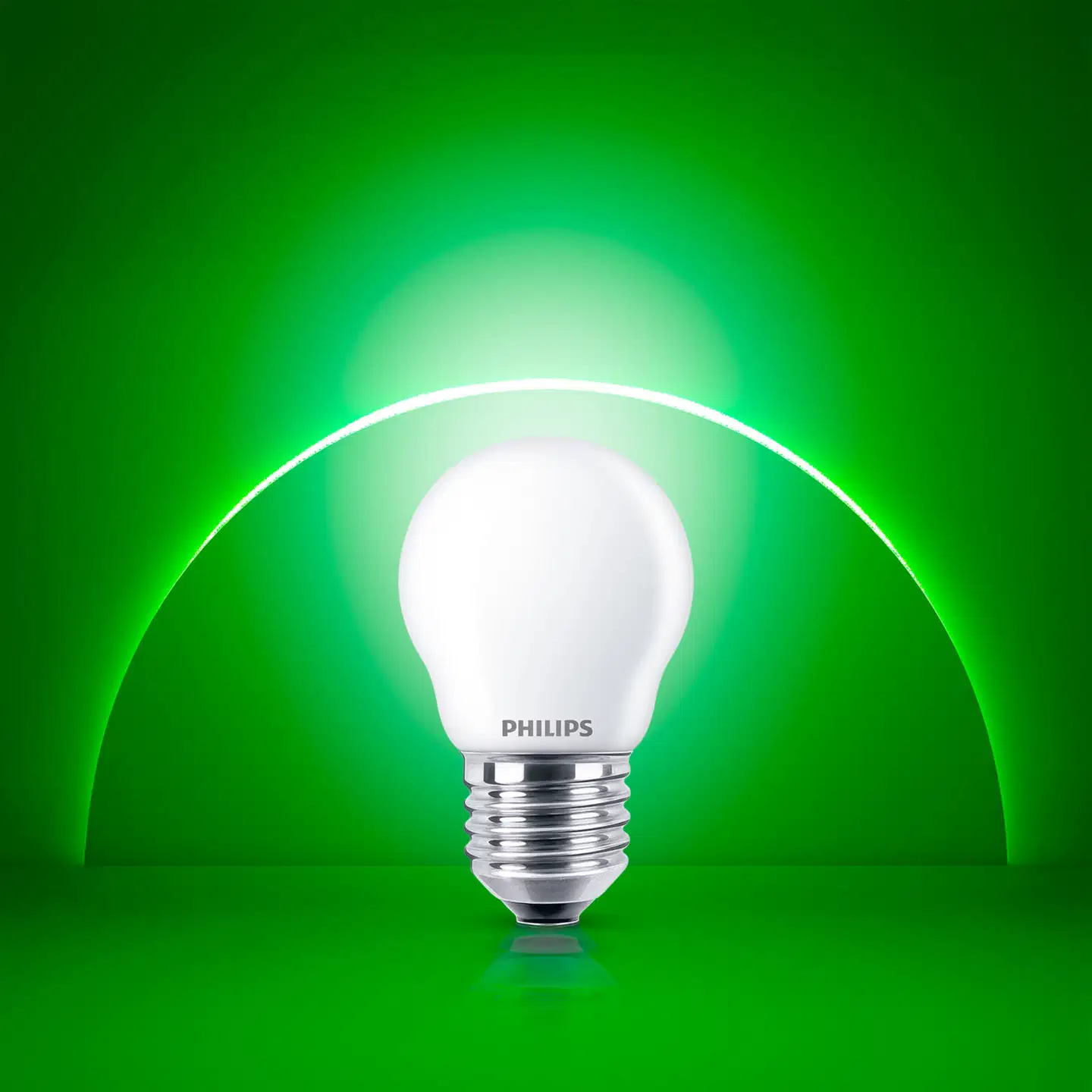 Philips Ultra Efficient LED-lamppu 2.3W P45 E27 2700K 485LM huurrettu - 5