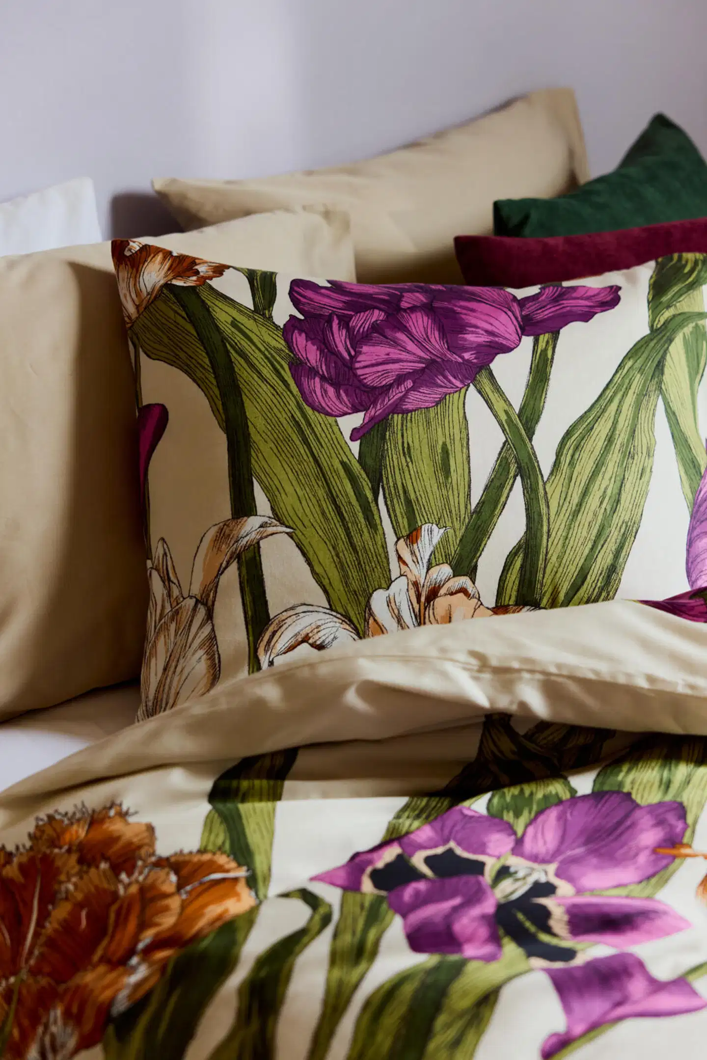 Vallila satiinipussilakanasetti Kukoistus 150x210+50x60 cm terrapurple - 5