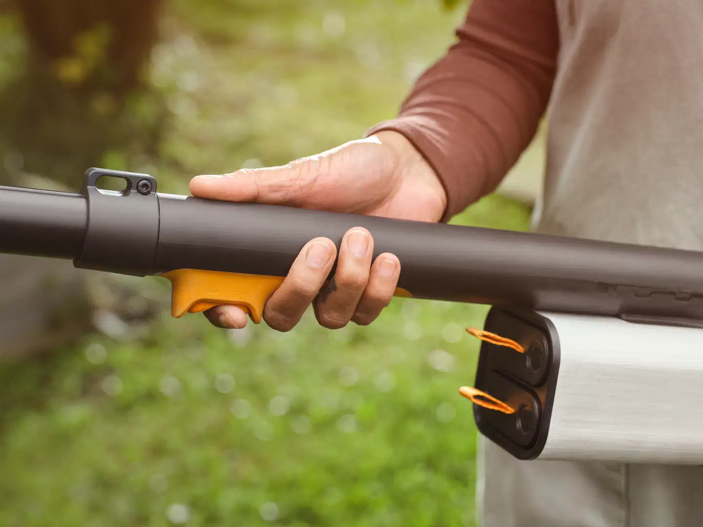 Fiskars akkuoksaleikkuri, ei akkua - 4