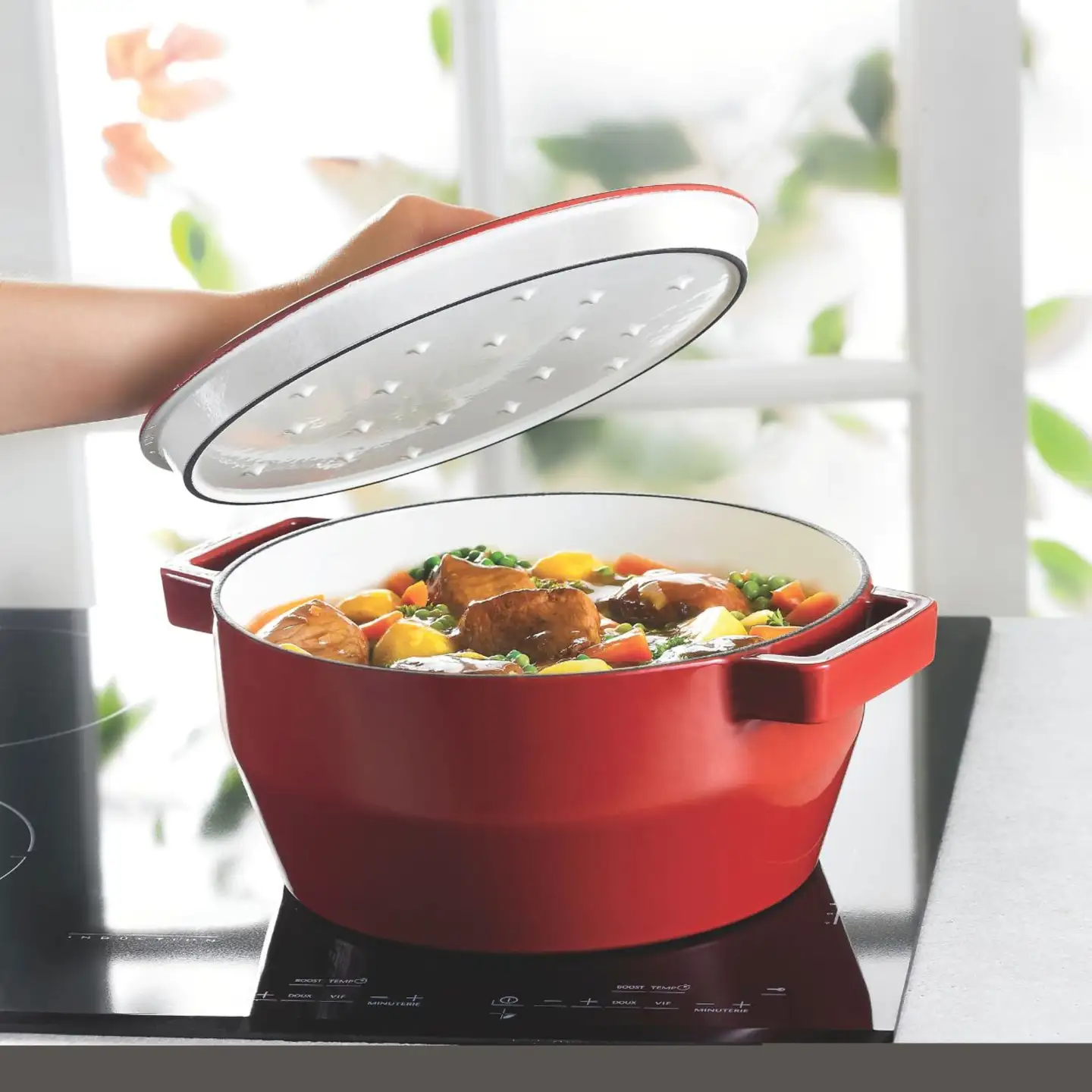 Pyrex valurautapata 4,0 l punainen - 3