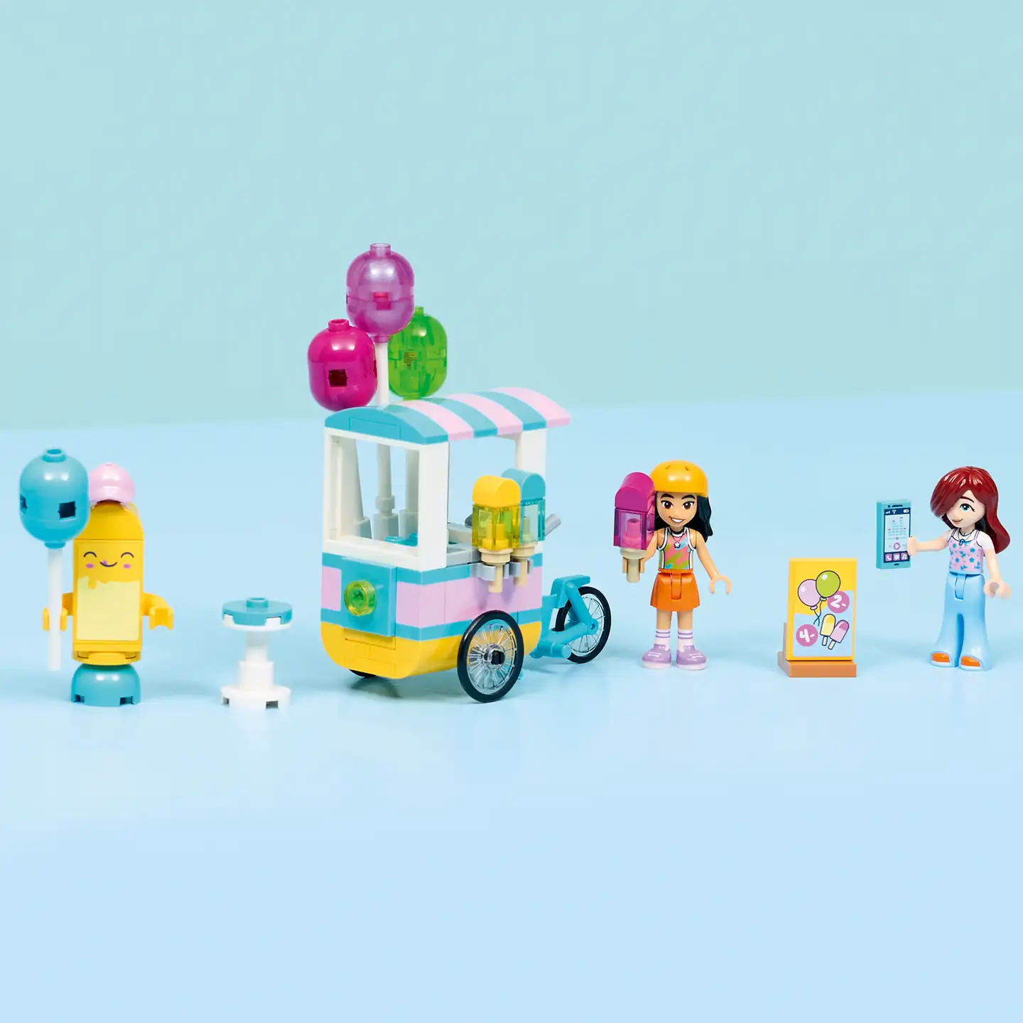 LEGO® Friends 42692 Jäätelö‑ ja ilmapallokoju - 10