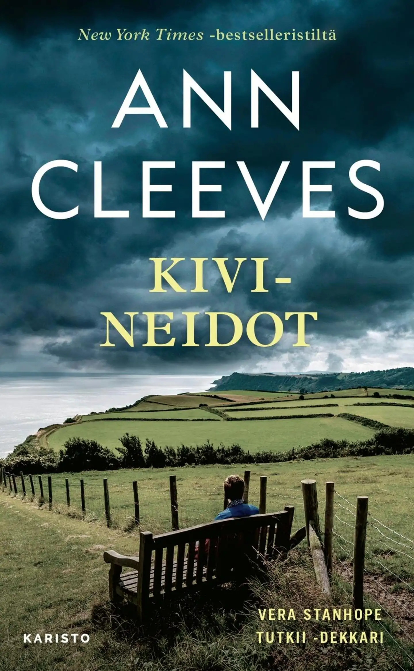 Cleeves, Kivineidot