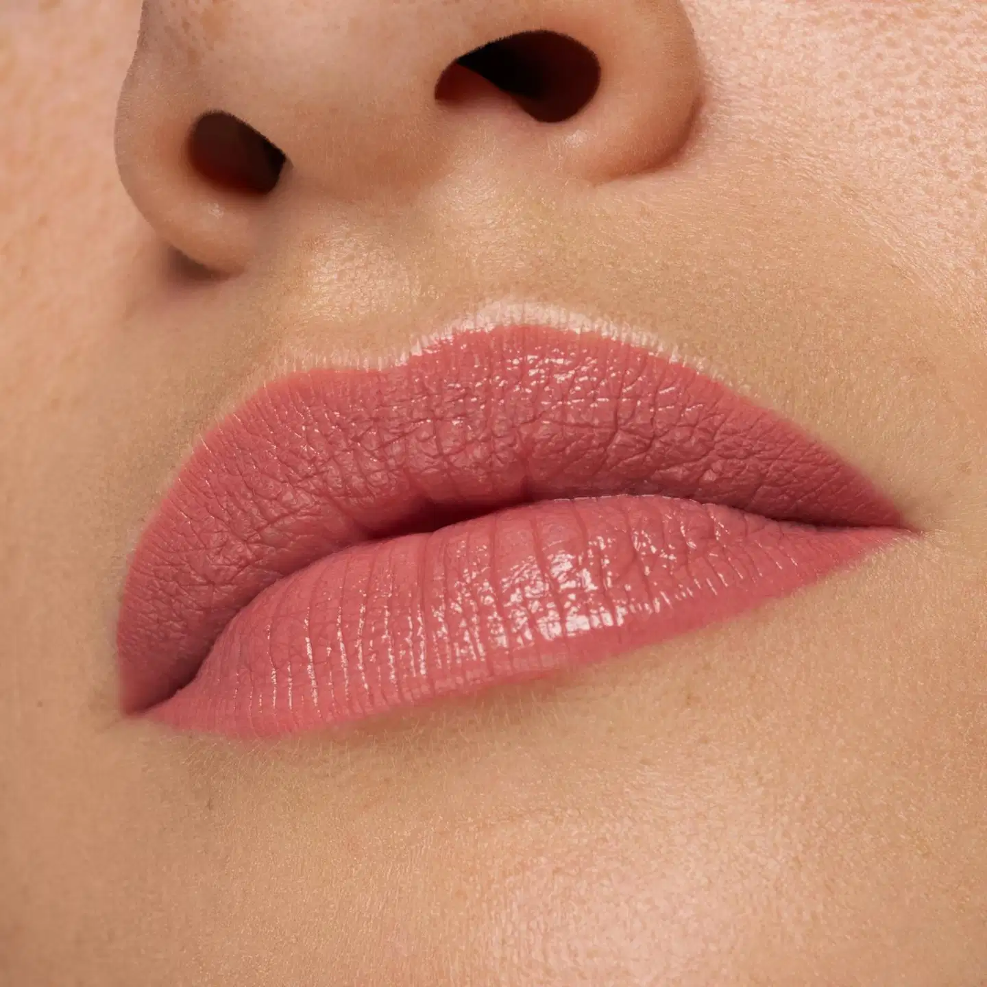 essence satin GLOW luminous shine lipstick 01 Whole Latte Love 3.5 g - Blushin It - 5
