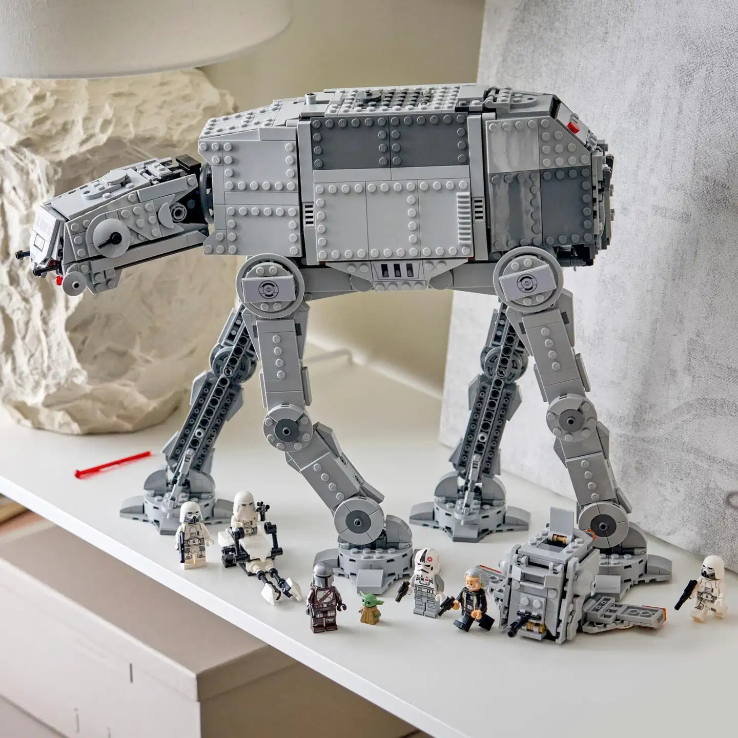 LEGO® Star Wars TM 75454 Imperiumin jäljelle jääneiden joukkojen AT-AT™ ja INT-4 - 5