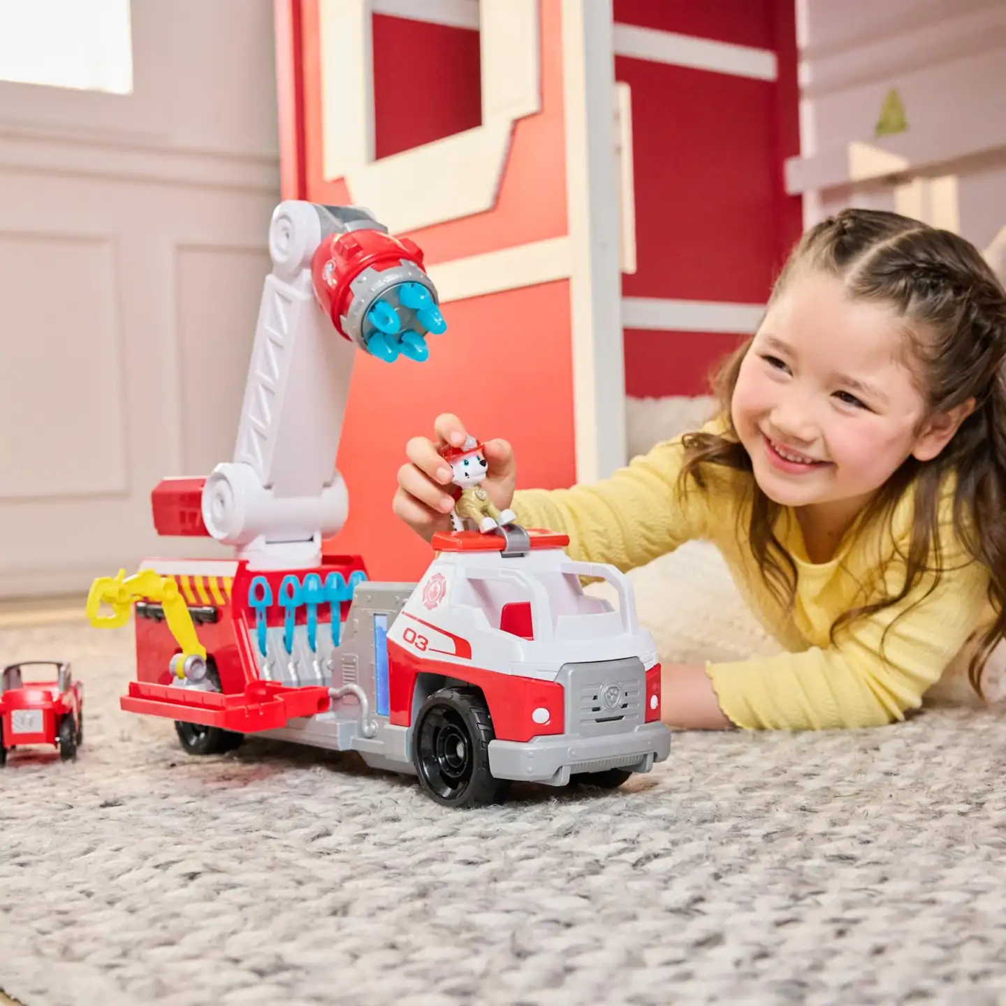 Paw Patrol Fire Rescue Deluxe Firetruck - 13