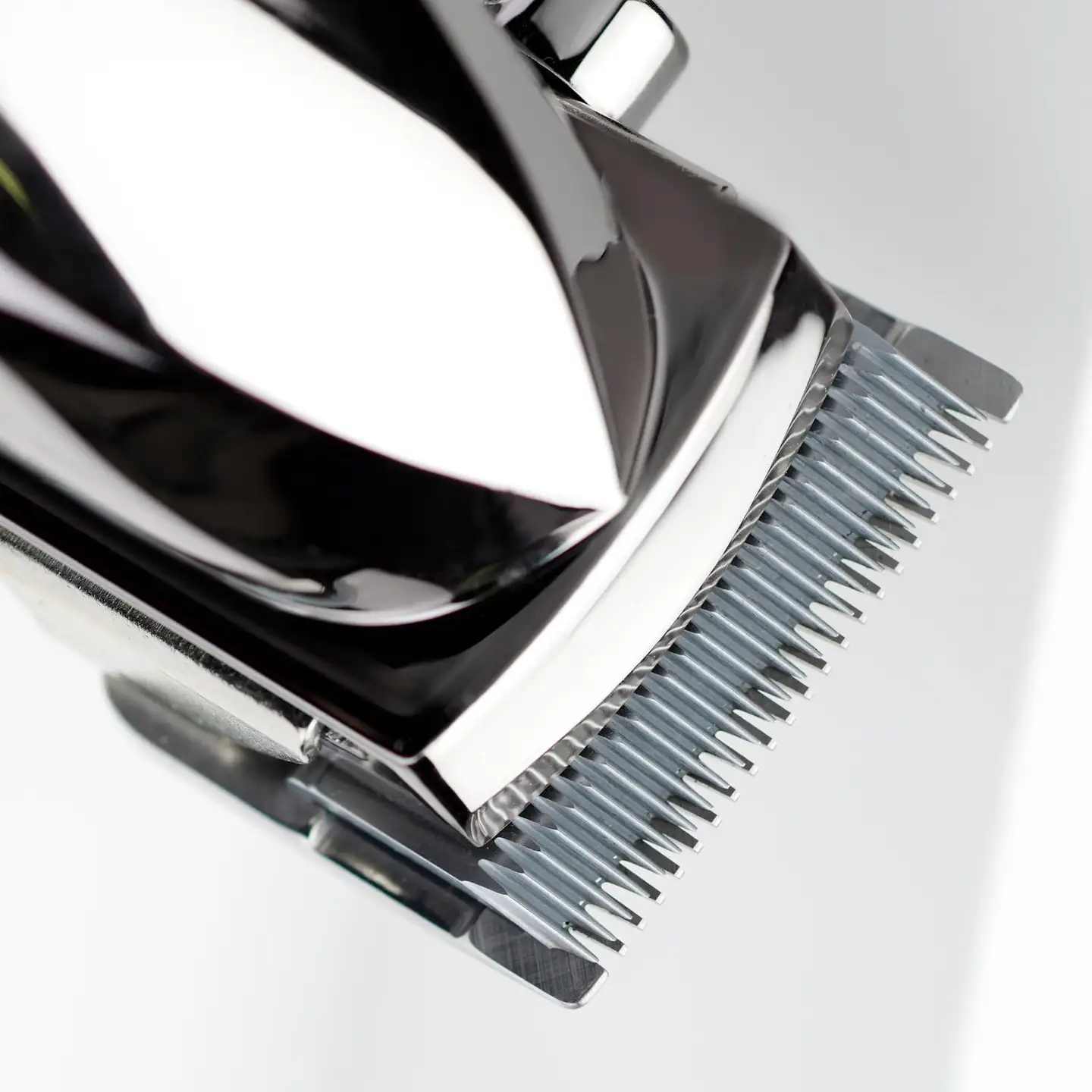 BaByliss hiustenleikkuukone Super X Metal Chrome - 9