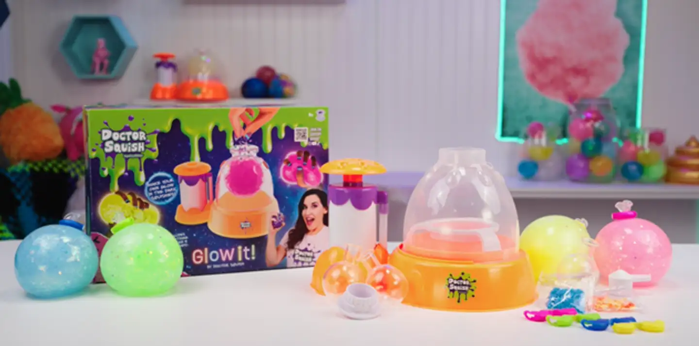 Doctor Squish Glow It Squishy Maker Station - 4