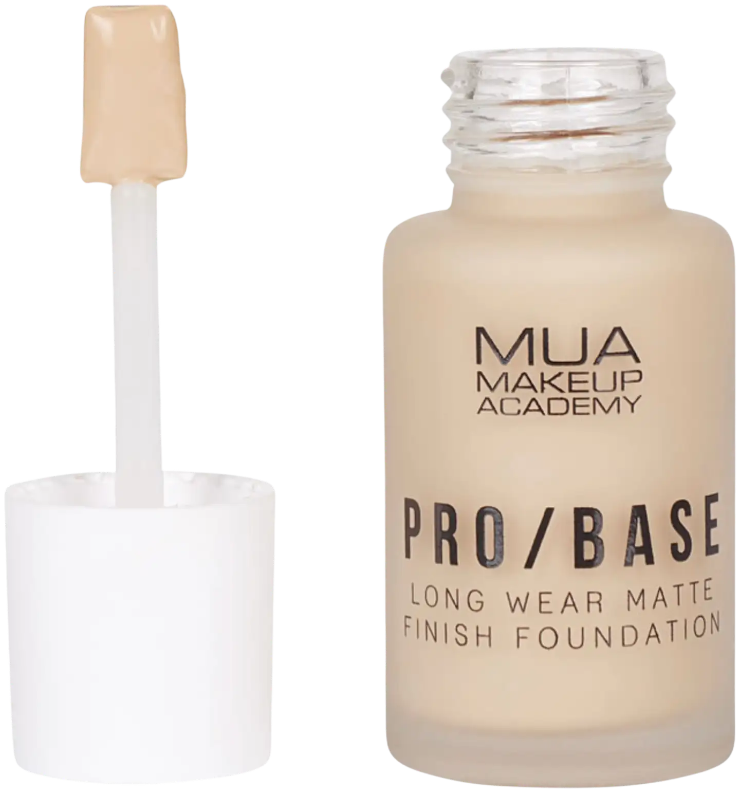 MUA Make Up Academy Pro Base Long Wear Matte Finish Foundation 30 ml 130 meikkivoide - 1