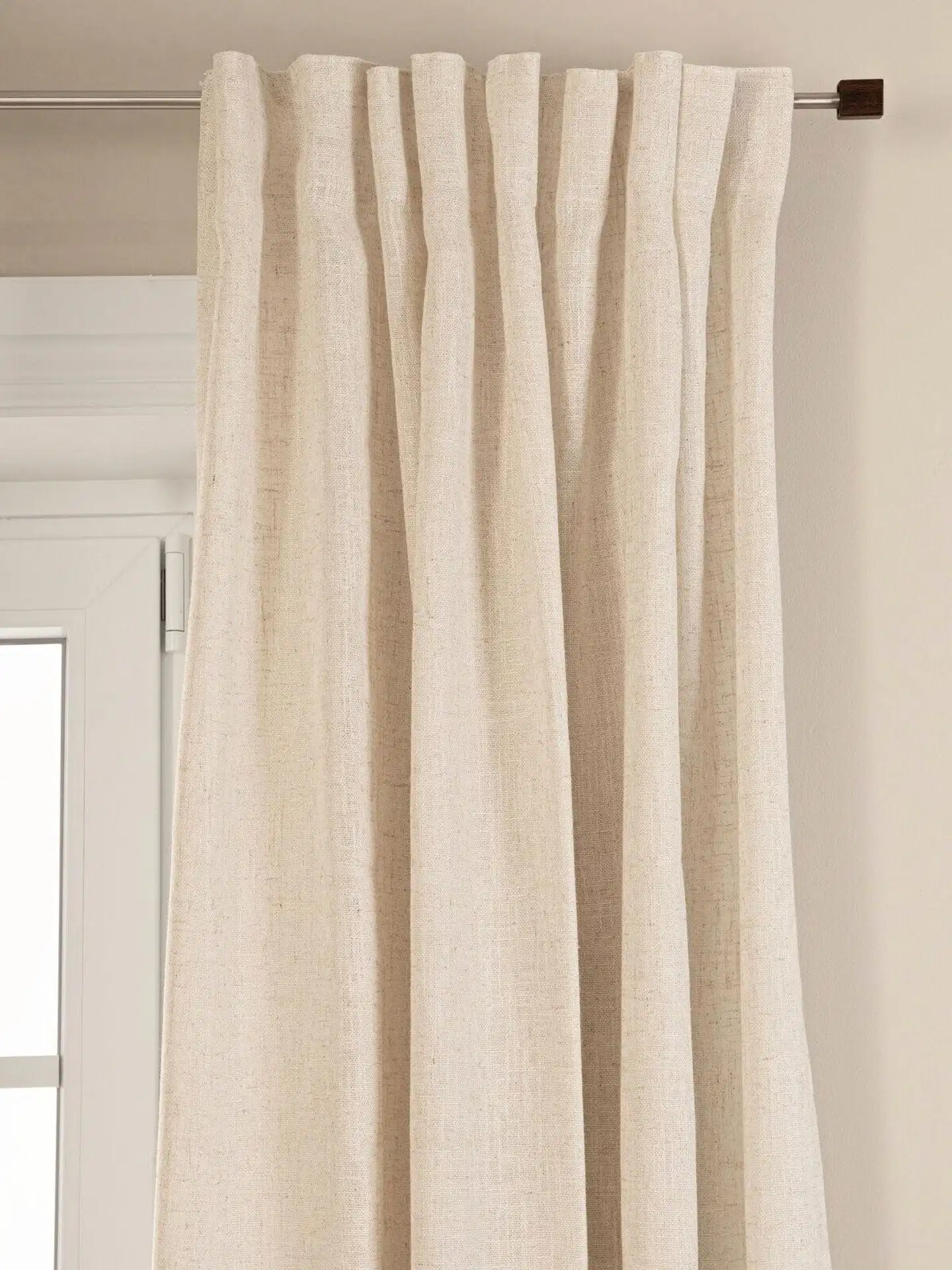 Hasta Kvadrat säädettävä verhotanko, ruostumaton teräs ja kahvinruskea - 2