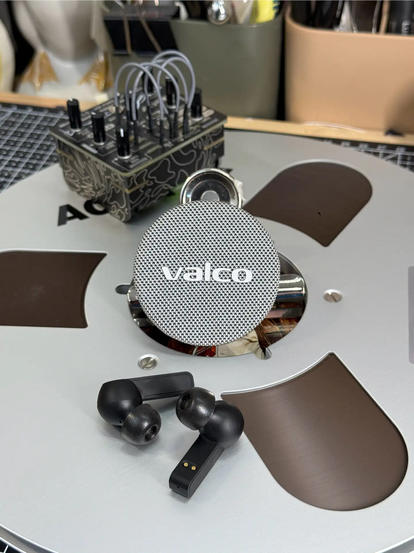 Valco langattomat vastamelunappikuulokkeet NL25 ANC musta/harmaa - 3