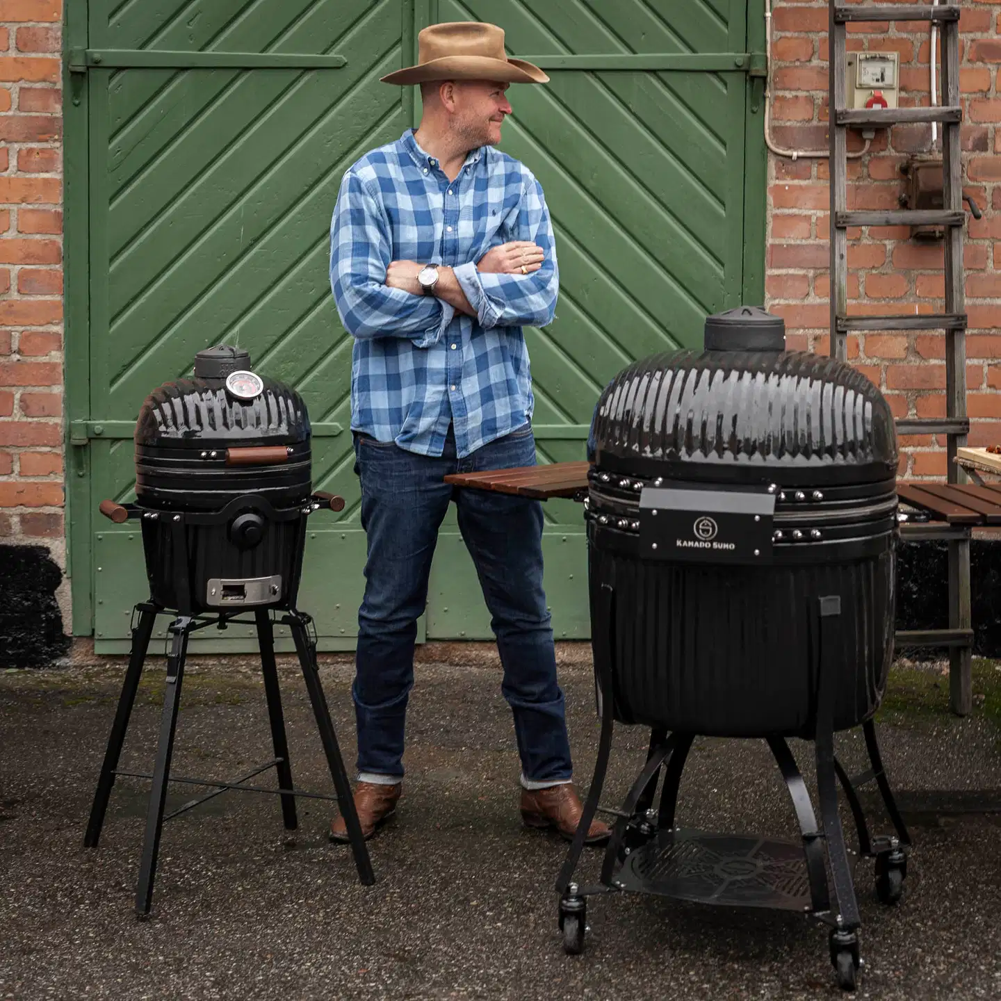 Kamado Sumo Icon Maxi hiiligrilli - musta - 24