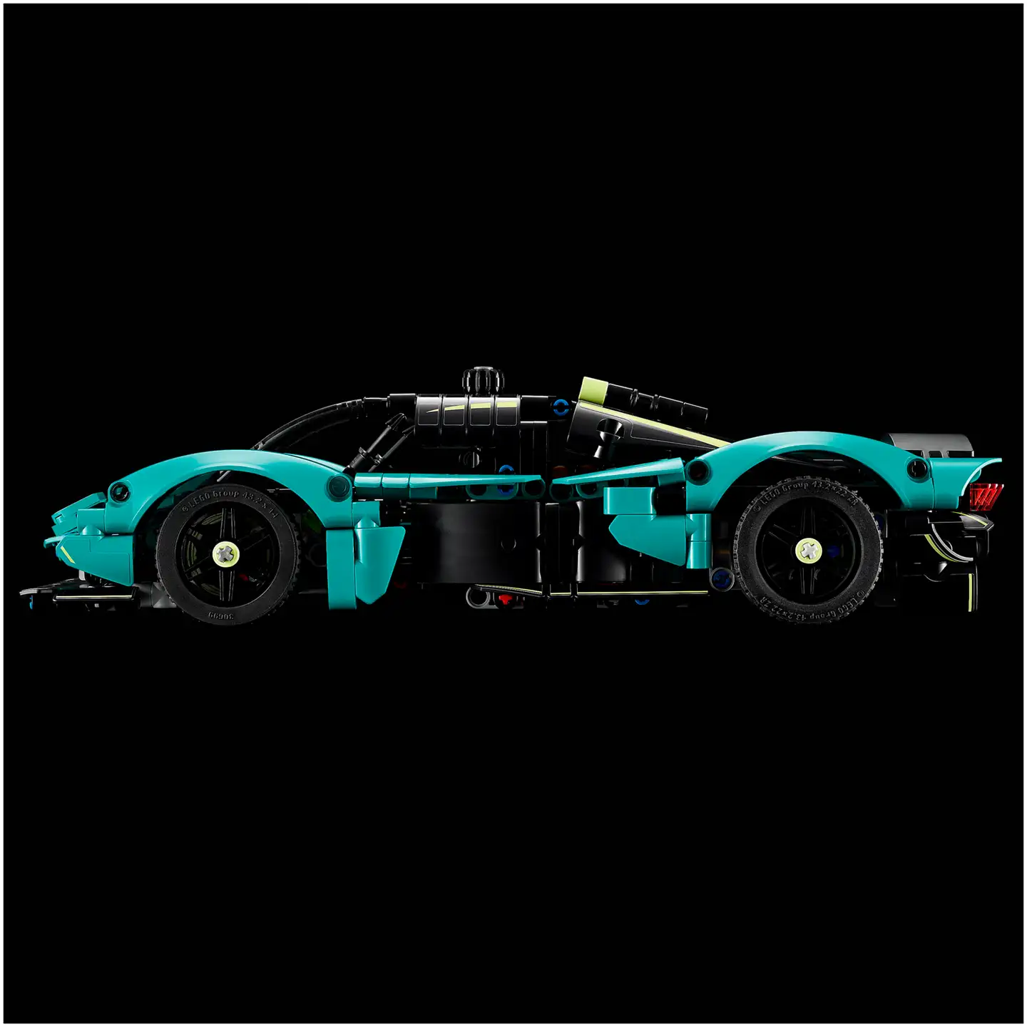 LEGO® Technic 42208 Aston Martin Valkyrie - 7