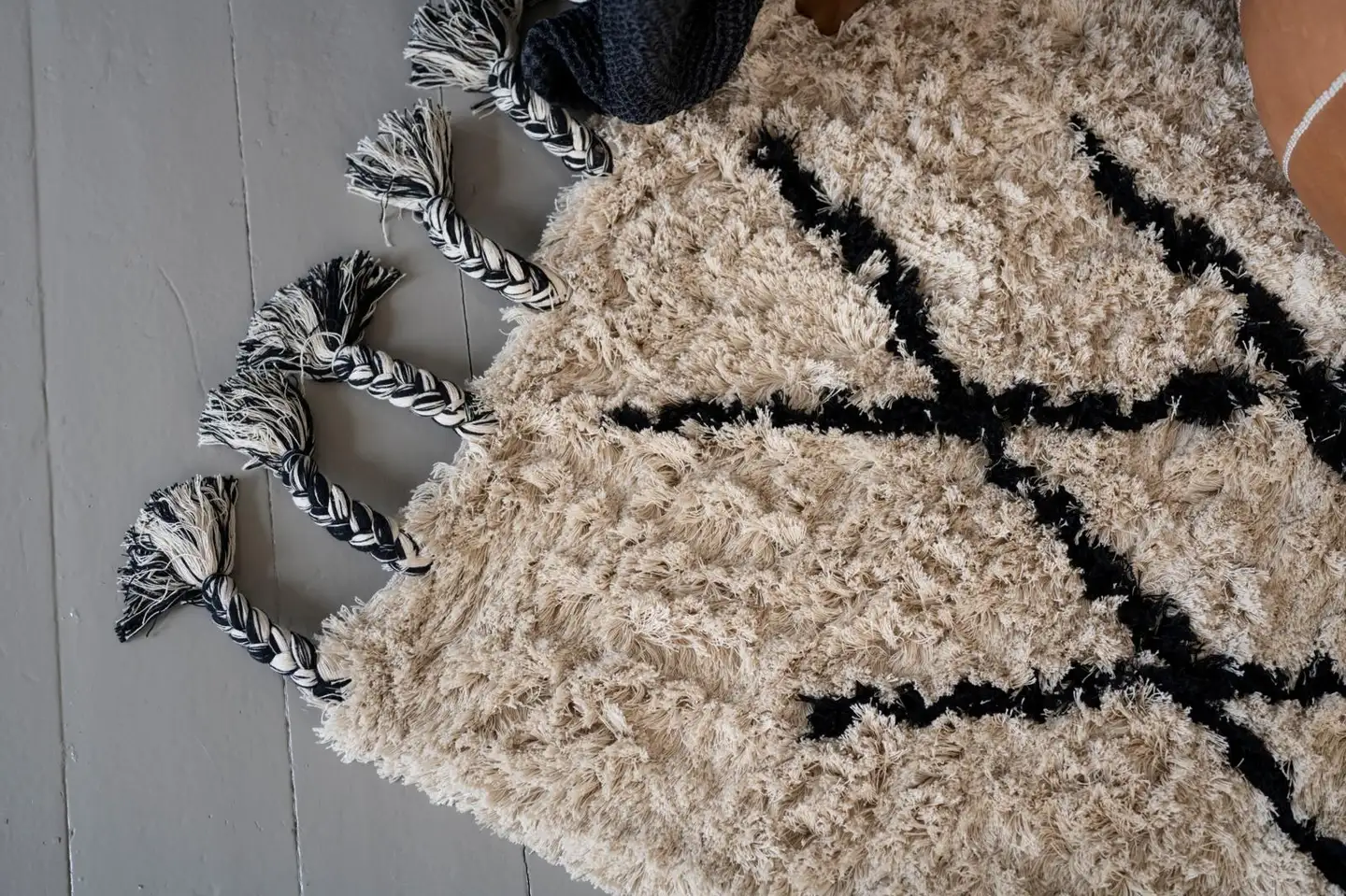 Fanni K Matto Artemis 160x230 cm luonnonvalkoinen/musta - 6