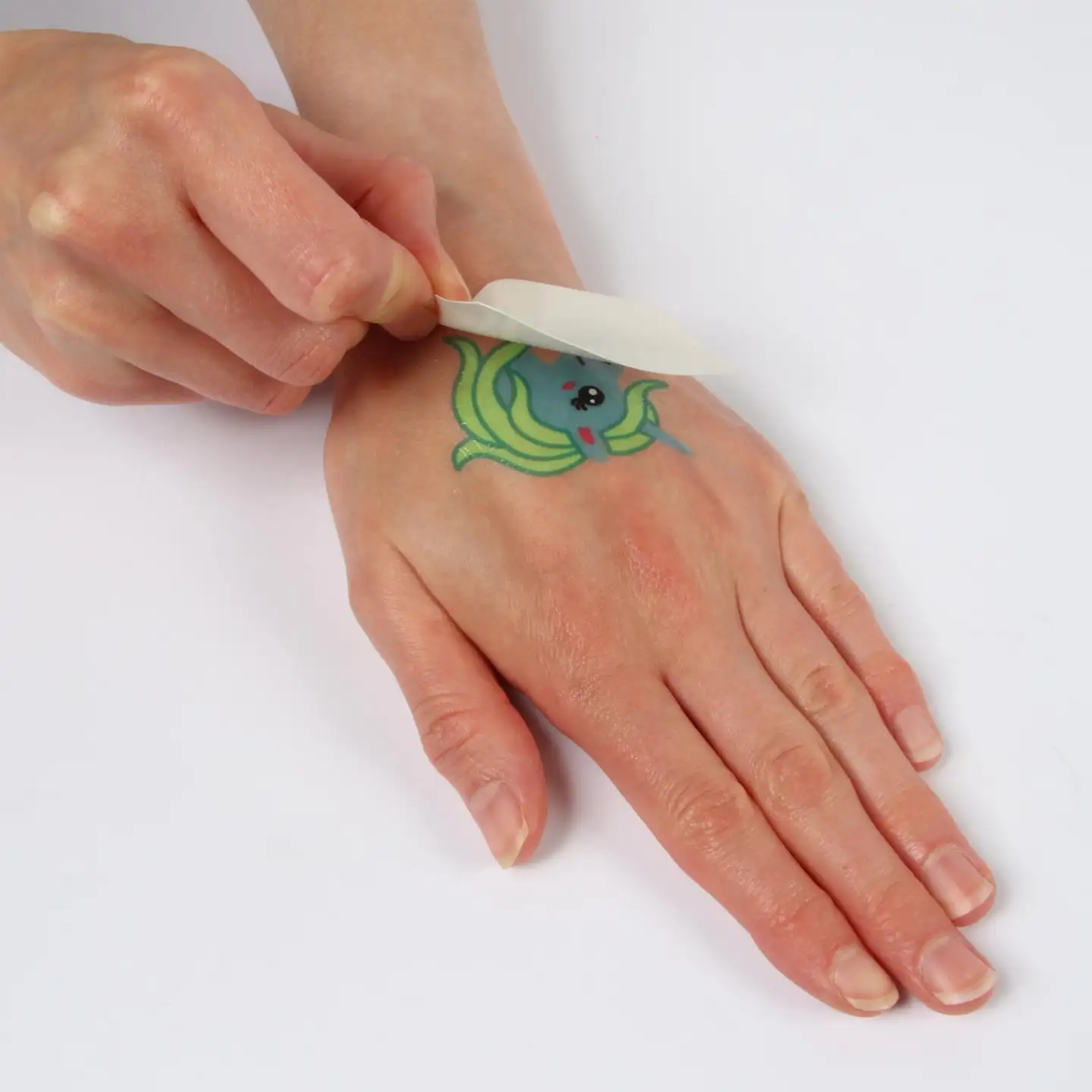 Fablab Pimeässä Hohtavat Tatuoinnit - 5