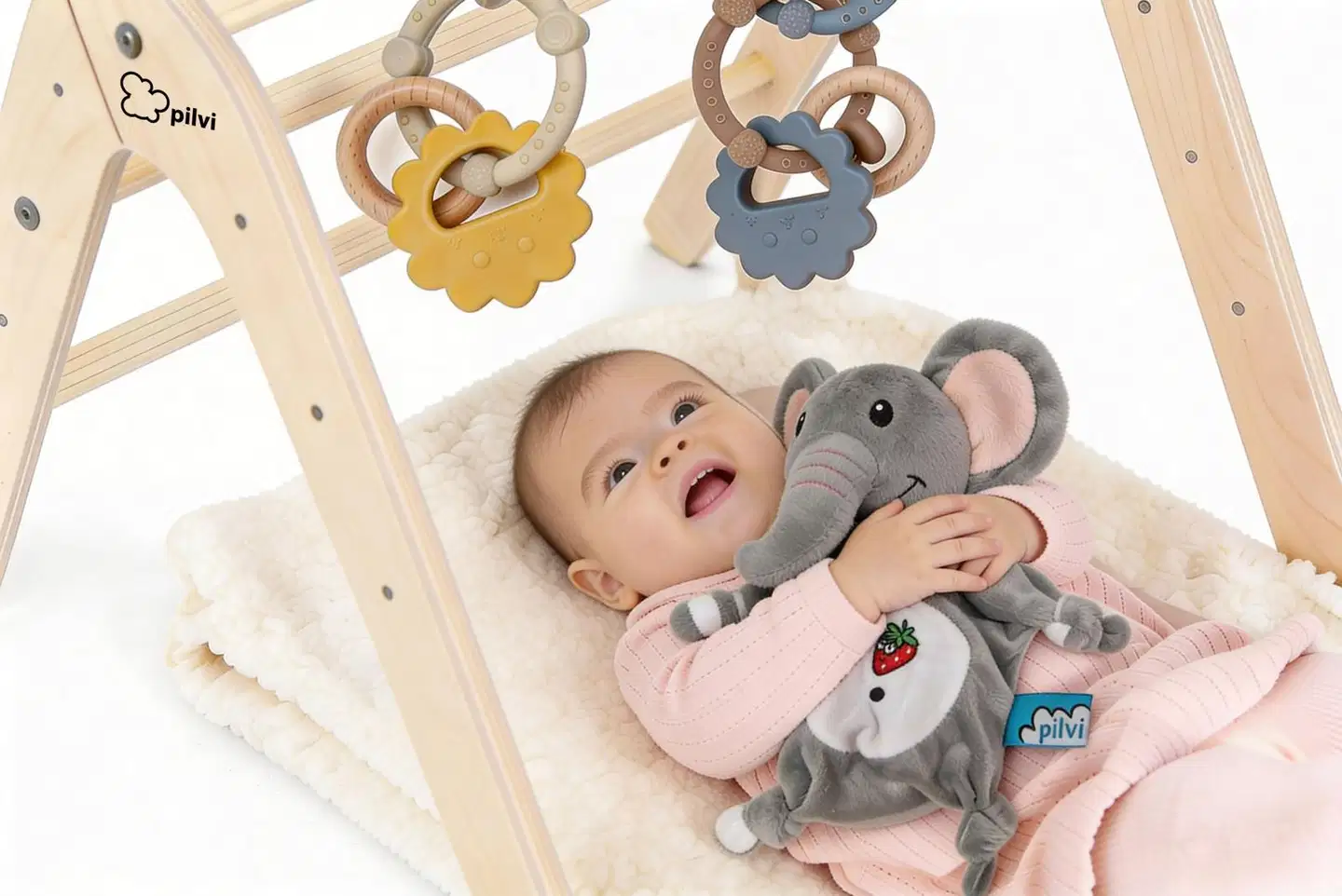 Pilvi lelusetti jumppakaareen - 3